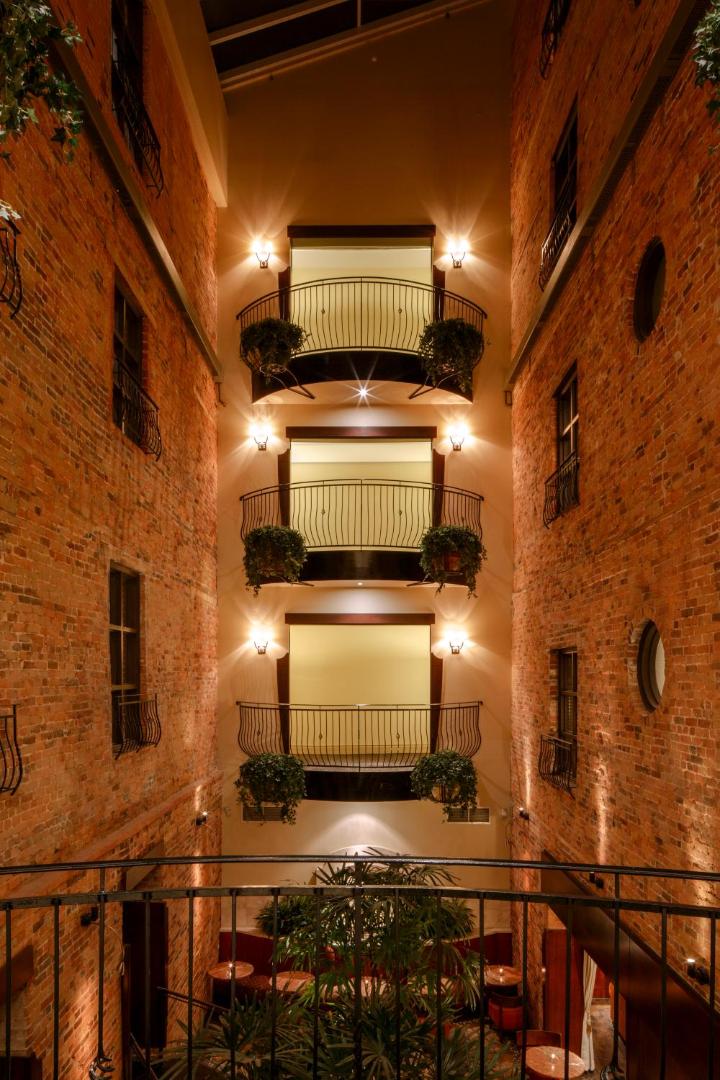 Hotel Nelligan