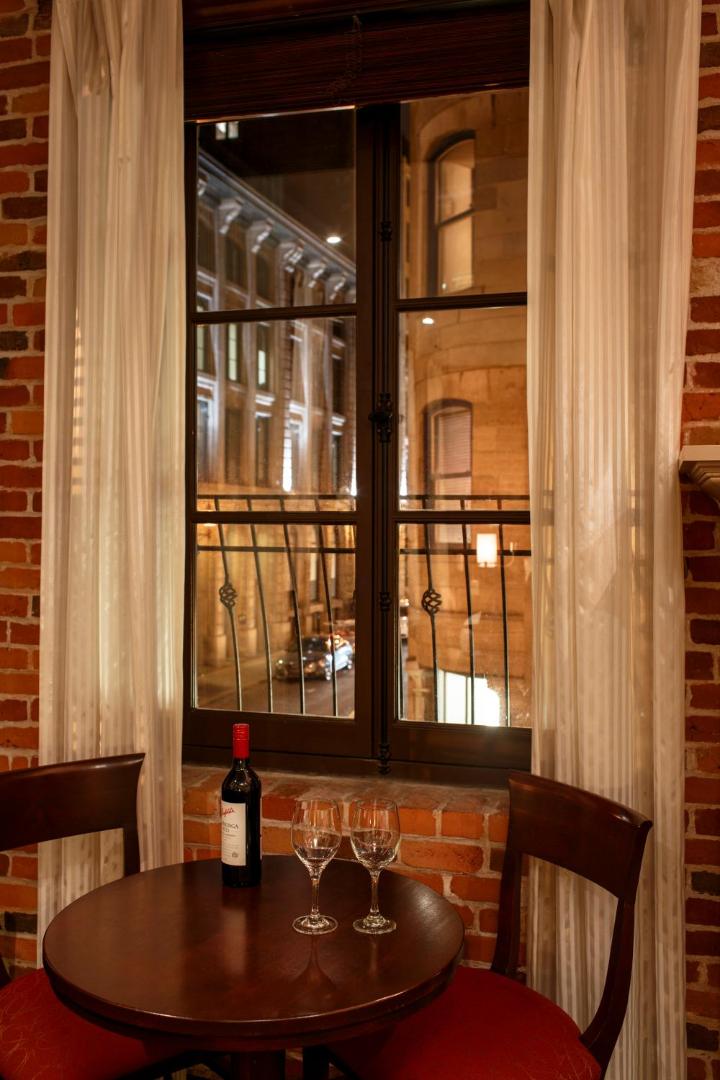 Hotel Nelligan