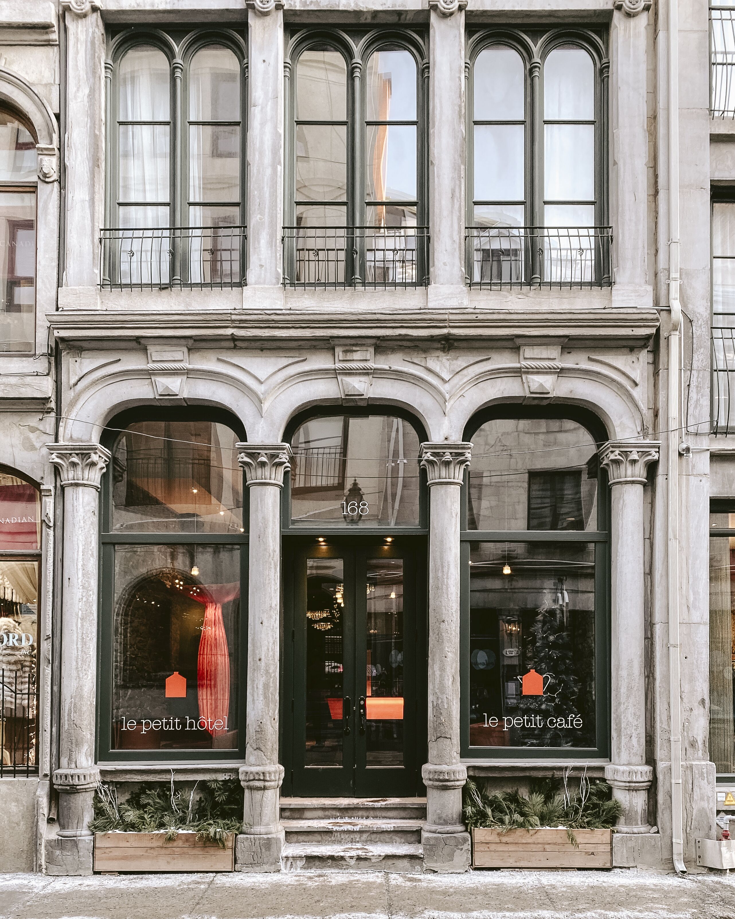 Le Petit Hotel Notre Dame