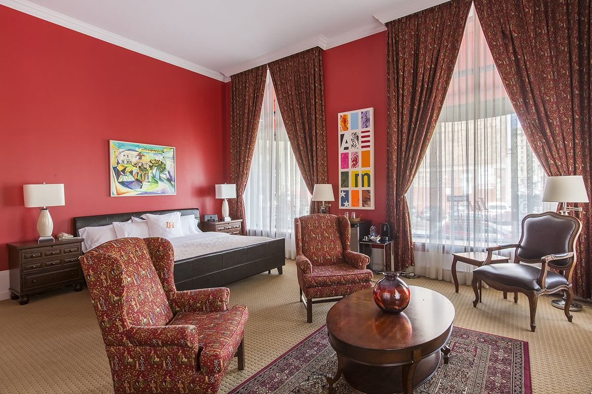 L'Hotel