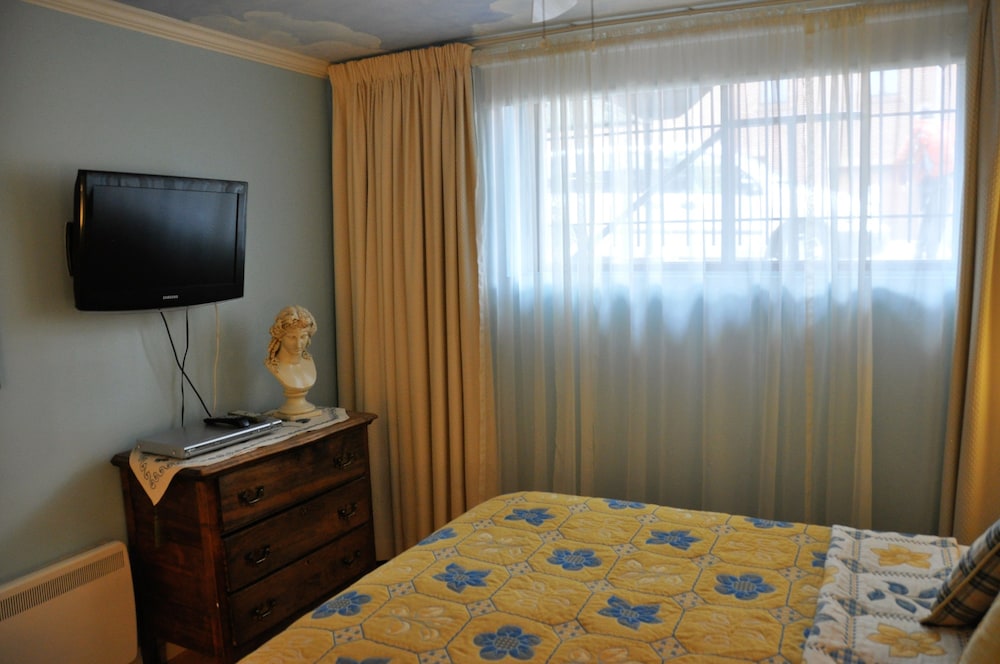 Maison des Jardins B&B
