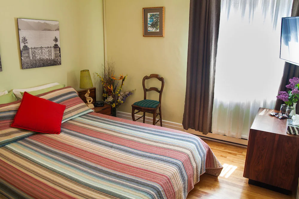 Maison des Jardins B&B