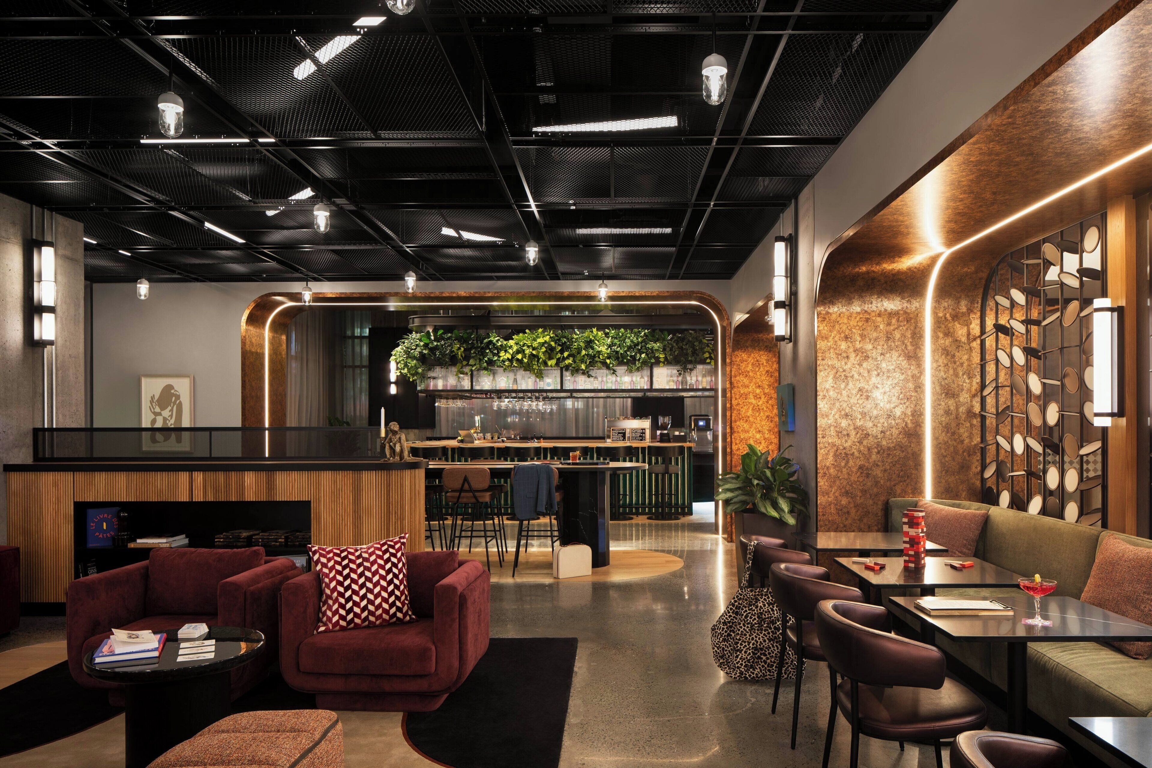 Moxy Montreal Downtown