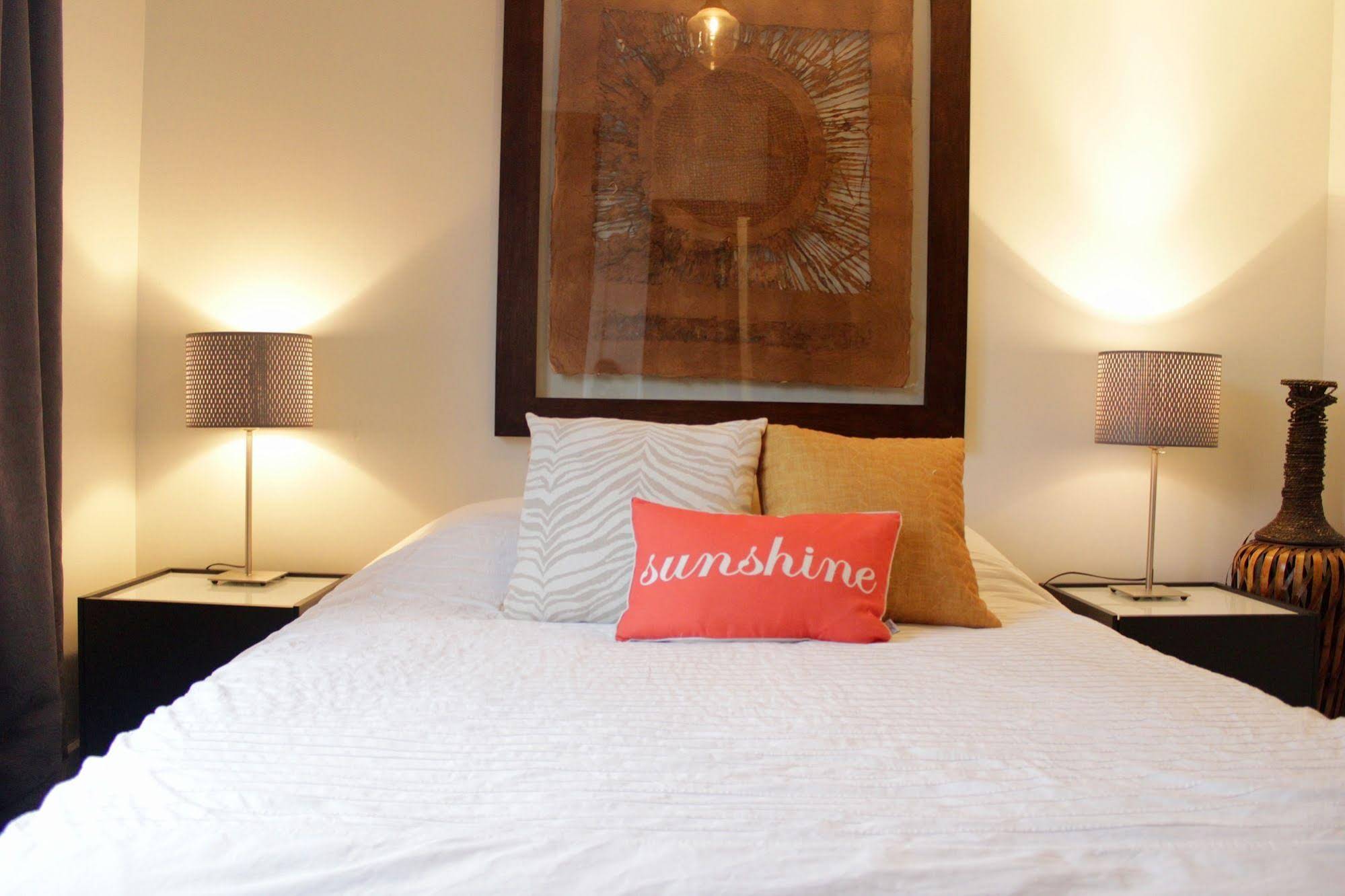 MtlVacationRentals - MTL ZOO
