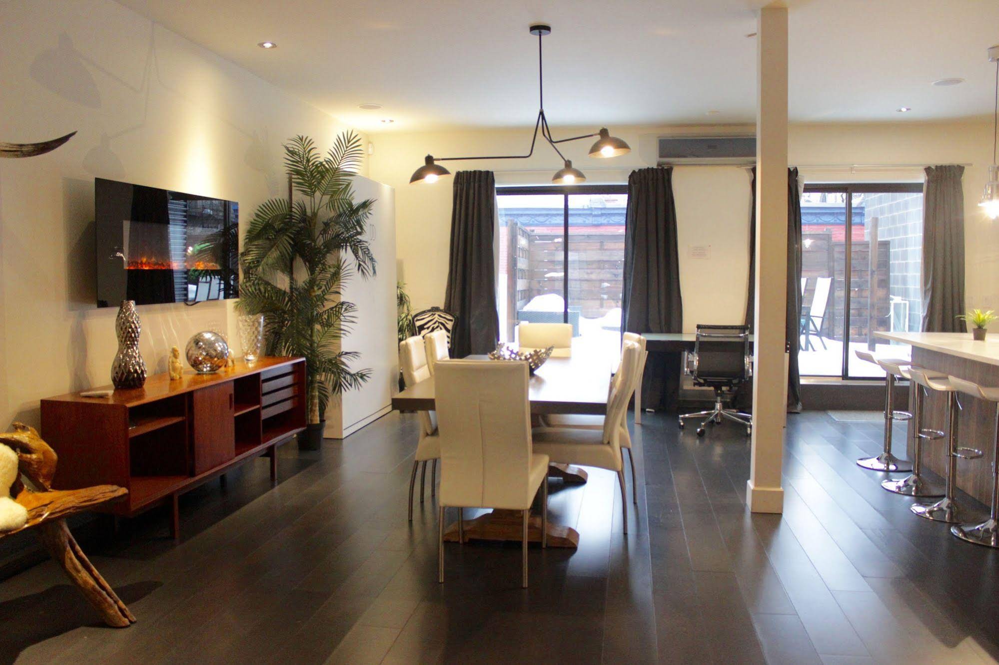 MtlVacationRentals - MTL ZOO