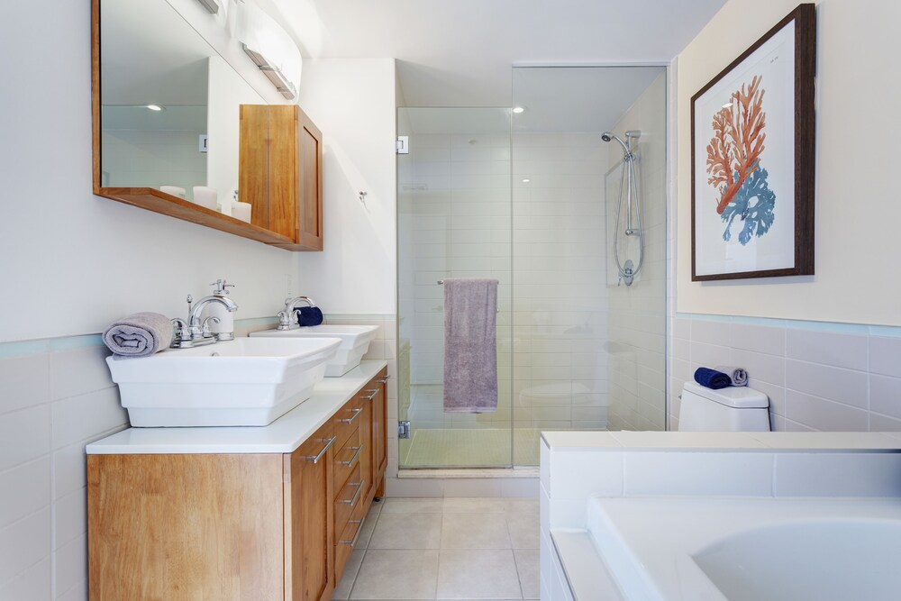 Palais-des-Congrès Furnished Suites by Hometrotting