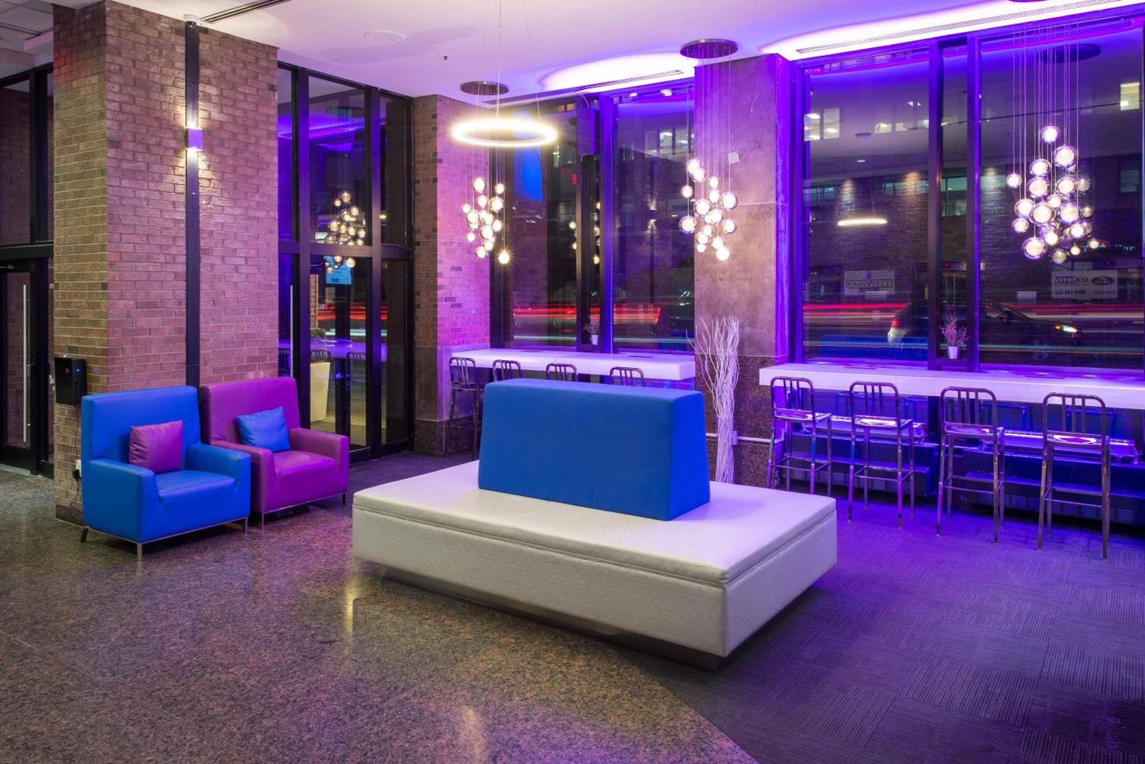 Travelodge Hotel by Wyndham Montreal Centre