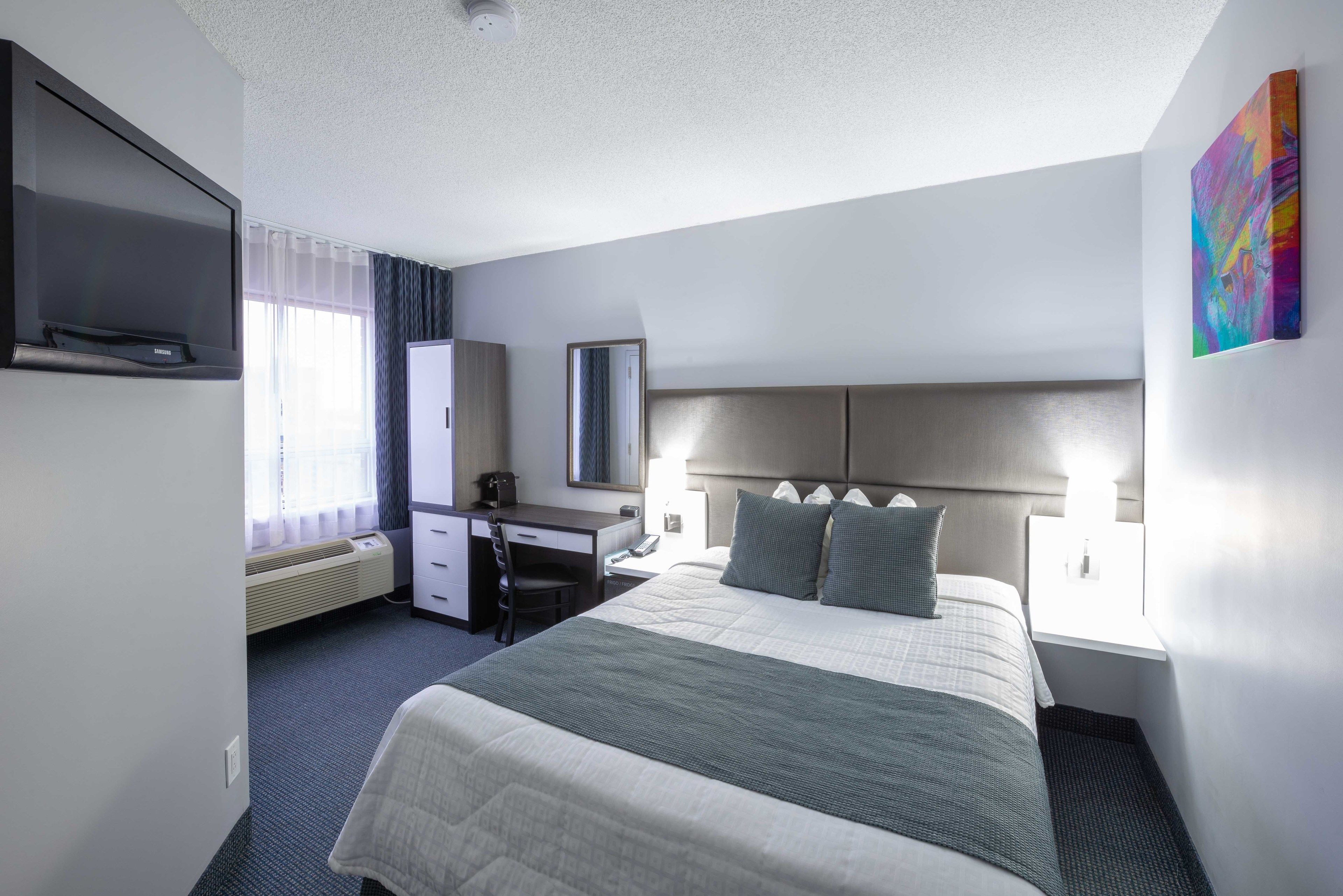 Travelodge Hotel by Wyndham Montreal Centre