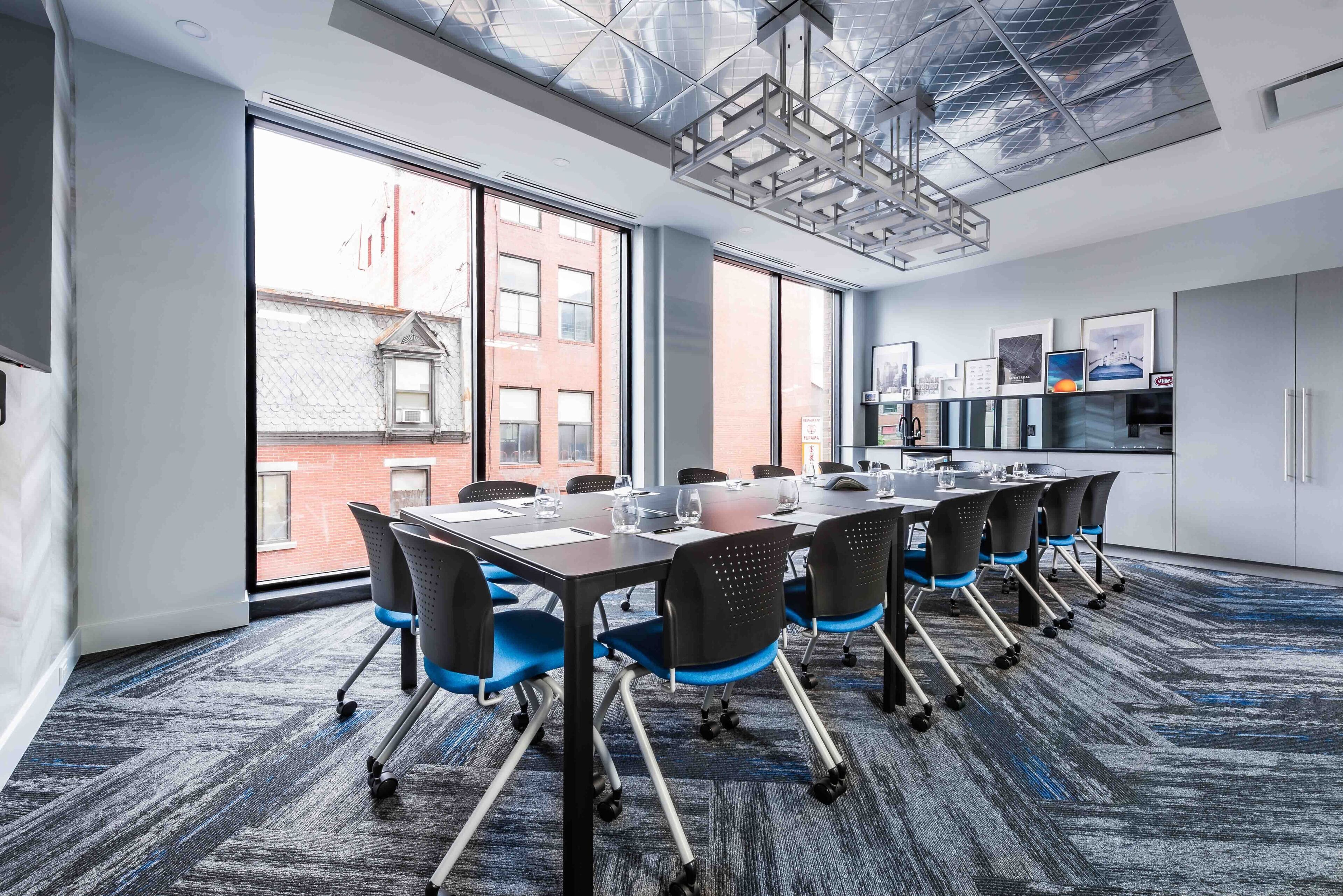 Travelodge Hotel by Wyndham Montreal Centre
