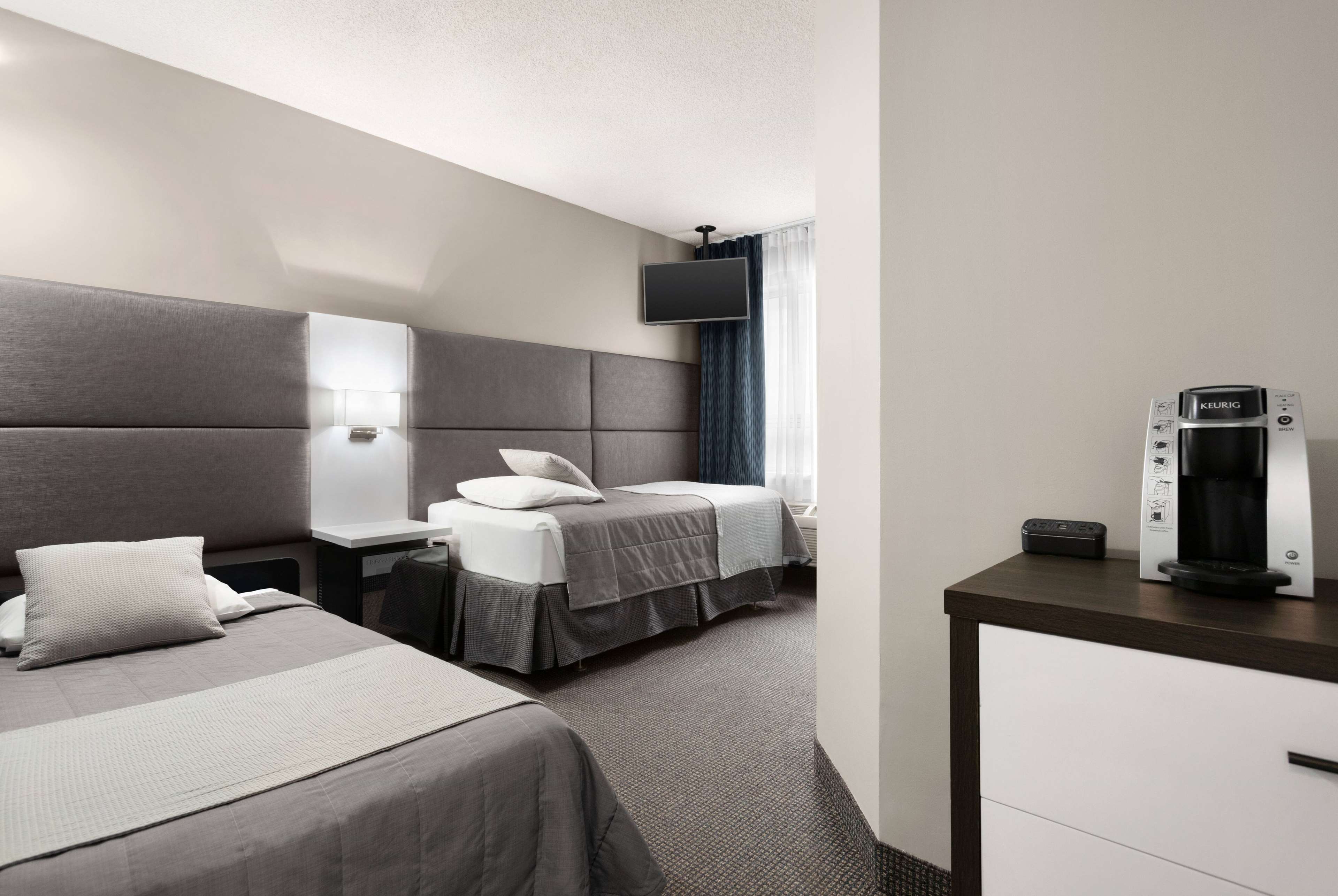Travelodge Hotel by Wyndham Montreal Centre