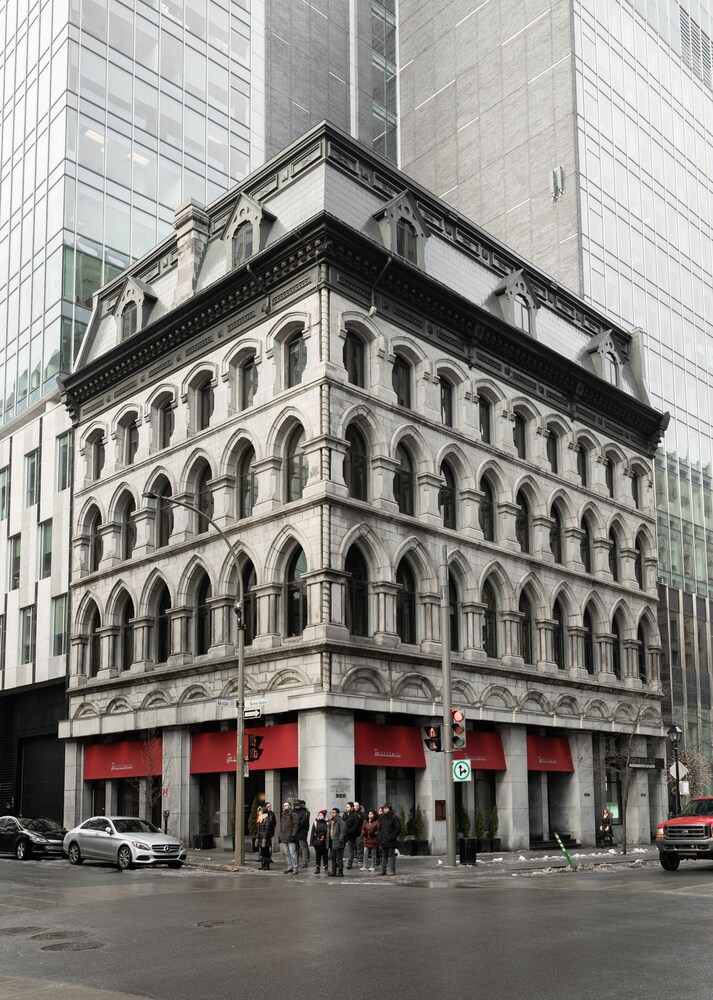 Sonder Le Victoria Apartments Old Montreal