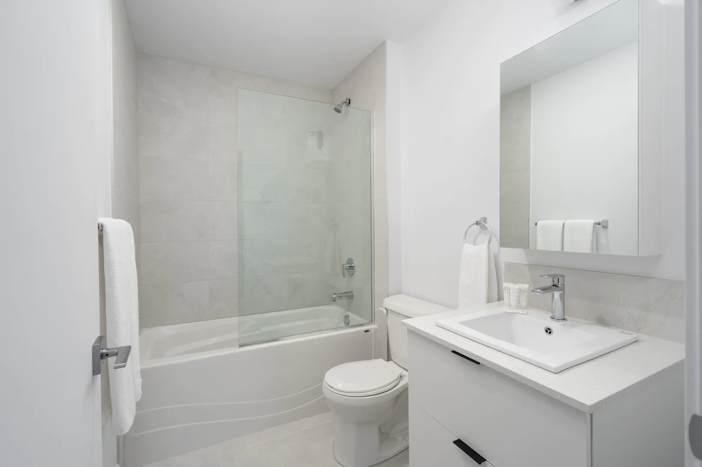 Sonder Le Victoria Apartments Old Montreal