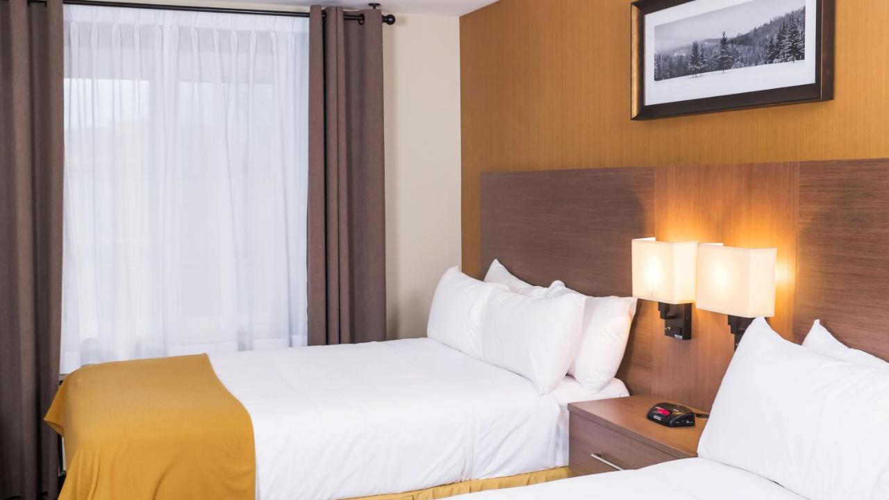 Holiday Inn Express & Suites Tremblant