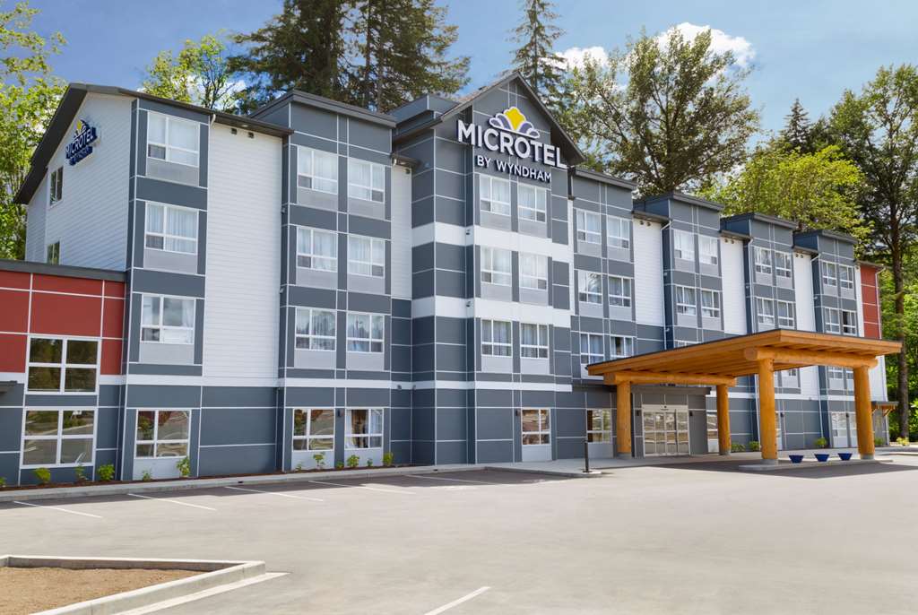 Microtel Inn & Suites by Wyndham Mont Tremblant