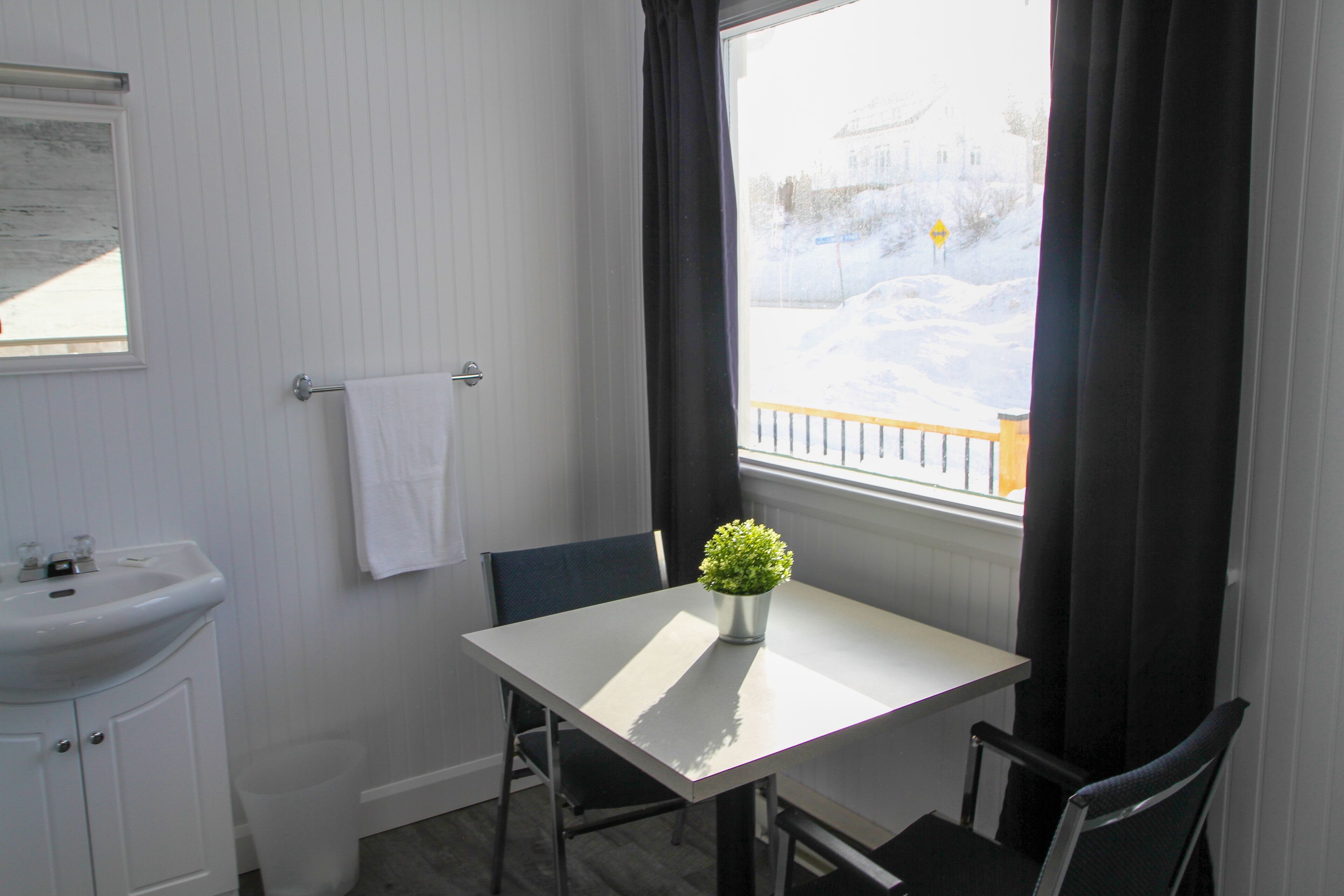 Maison Lebreux - Motel