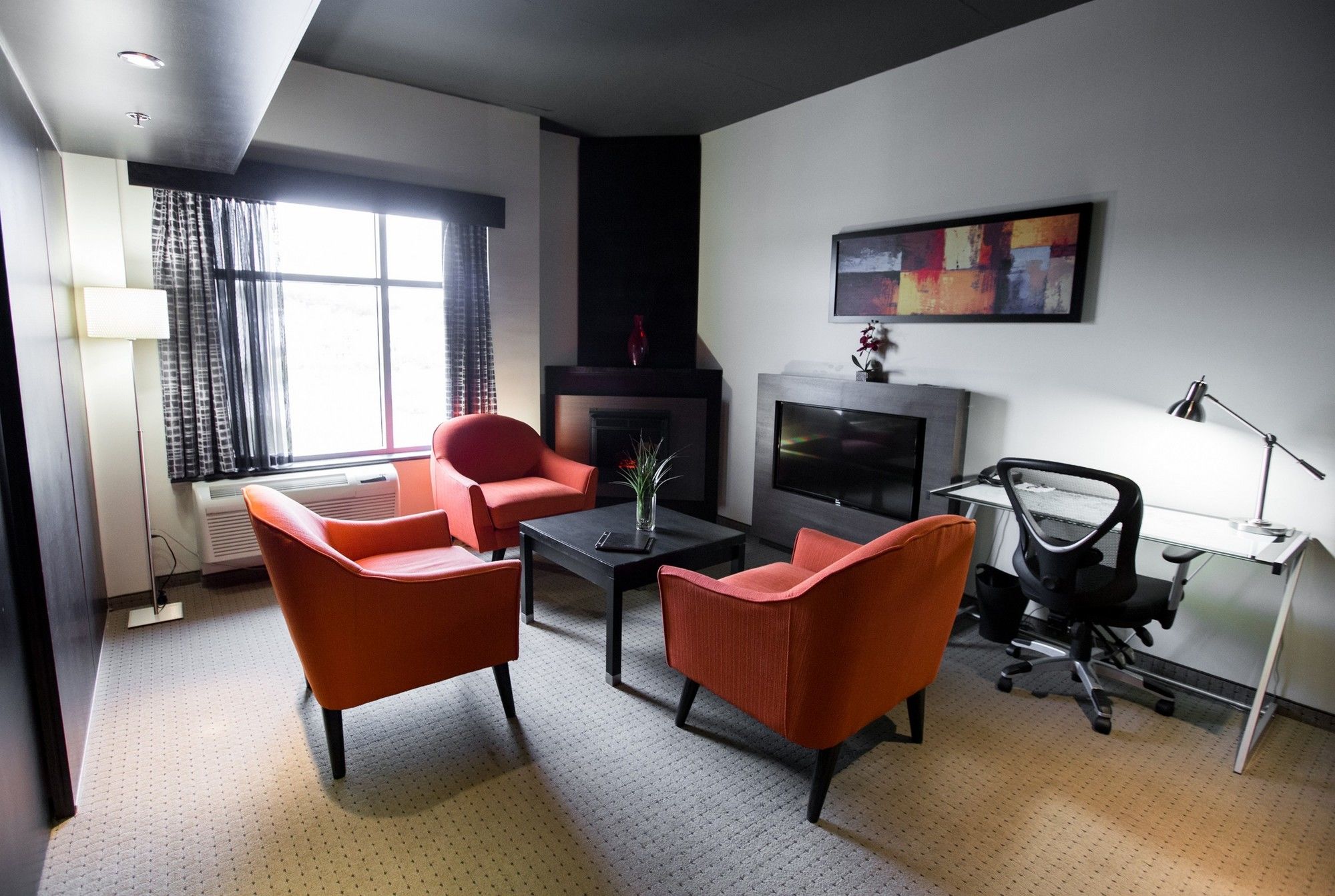 Grand Times Hotel Quebec City Airport