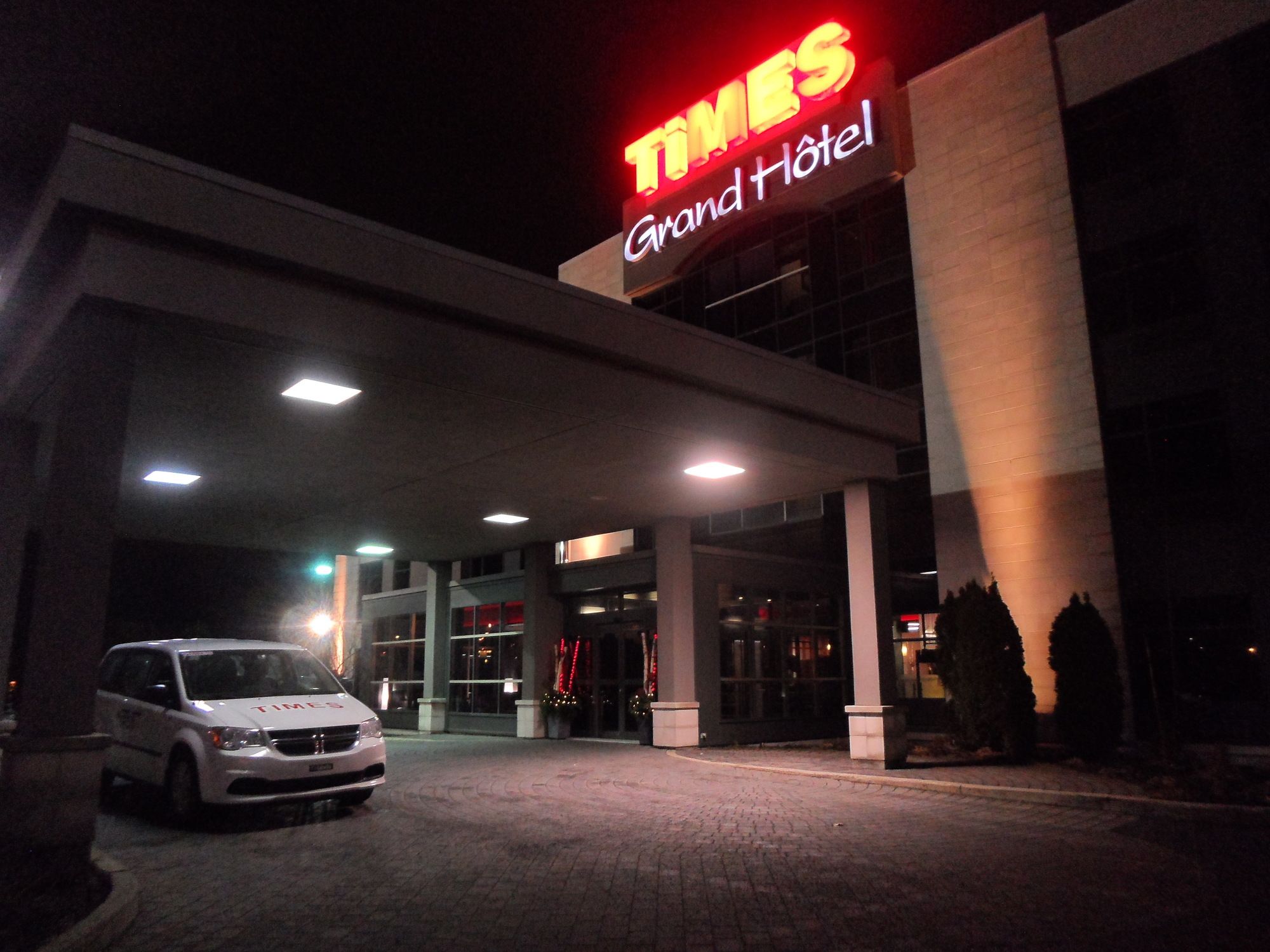 Grand Times Hotel Quebec City Airport