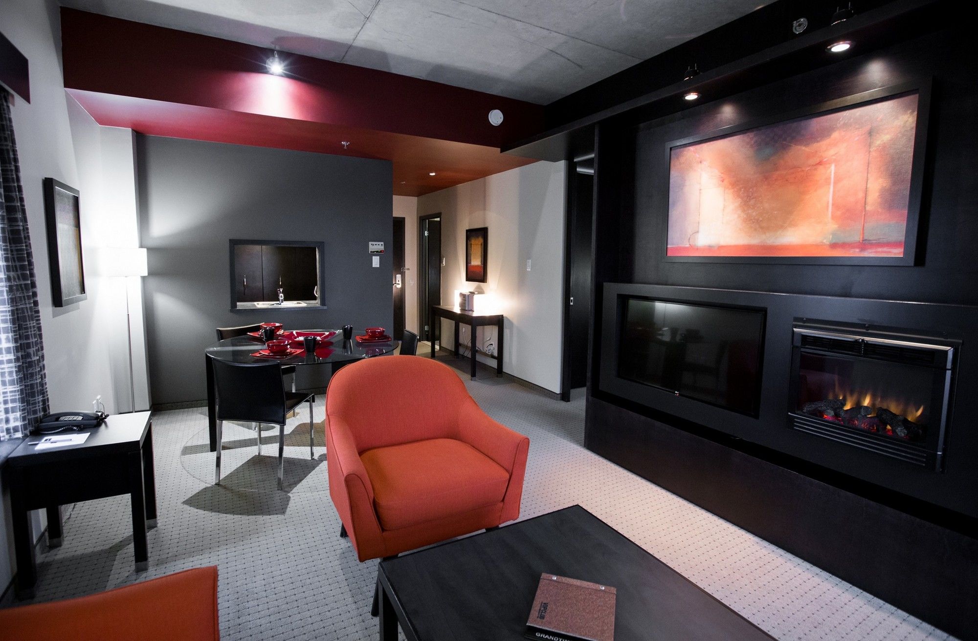 Grand Times Hotel Quebec City Airport