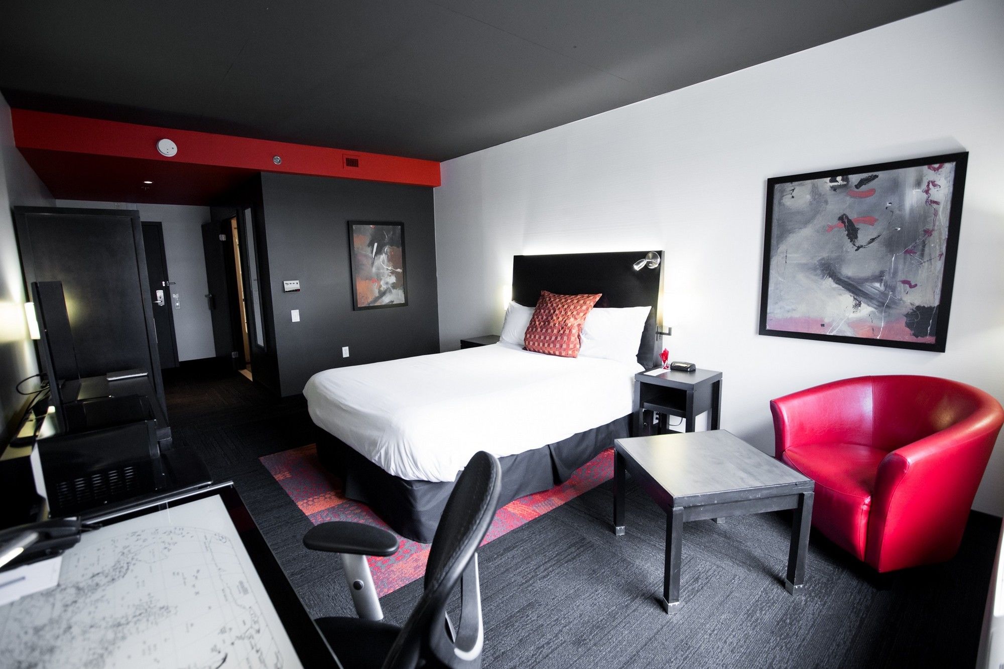 Grand Times Hotel Quebec City Airport