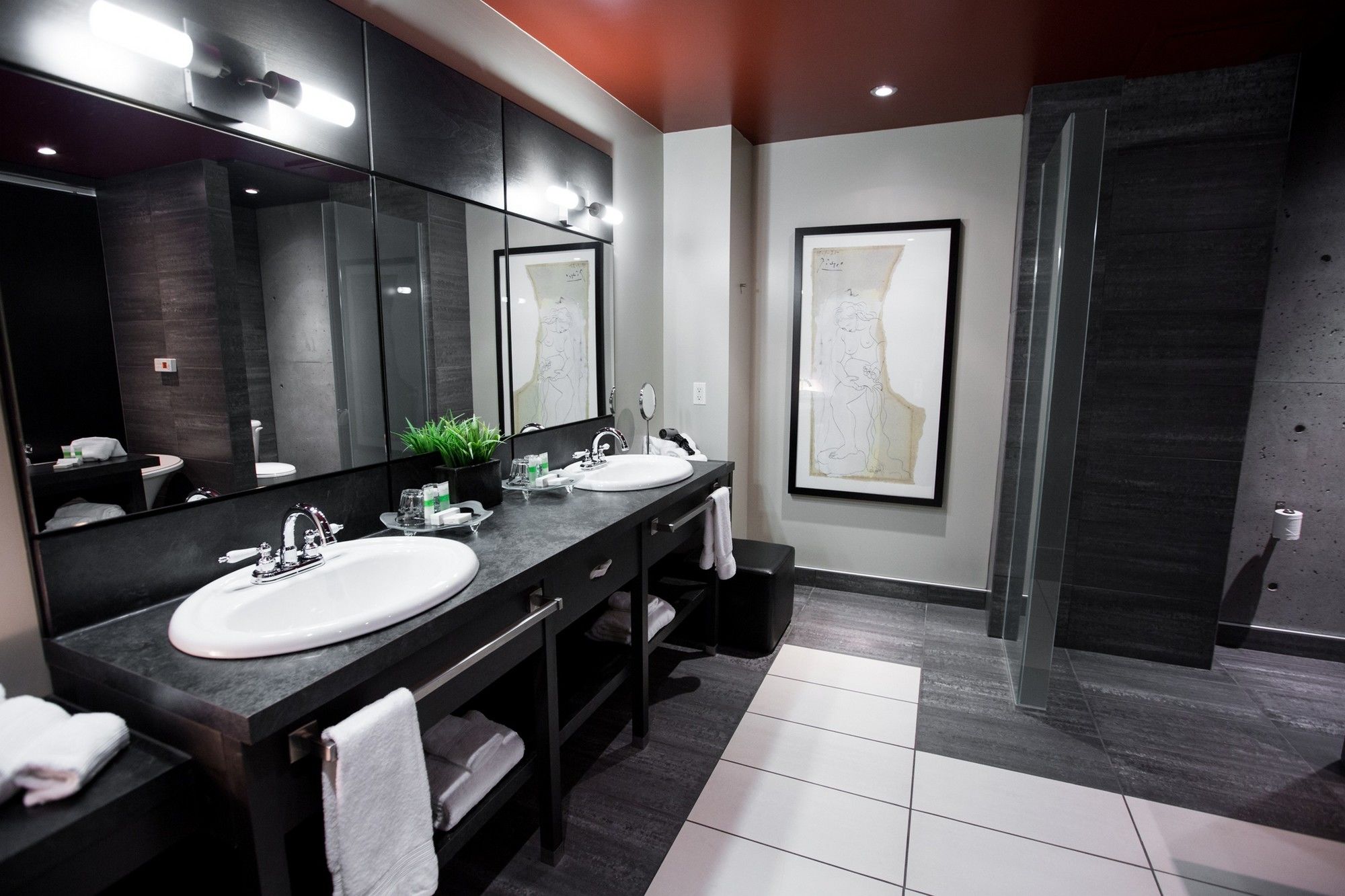 Grand Times Hotel Quebec City Airport