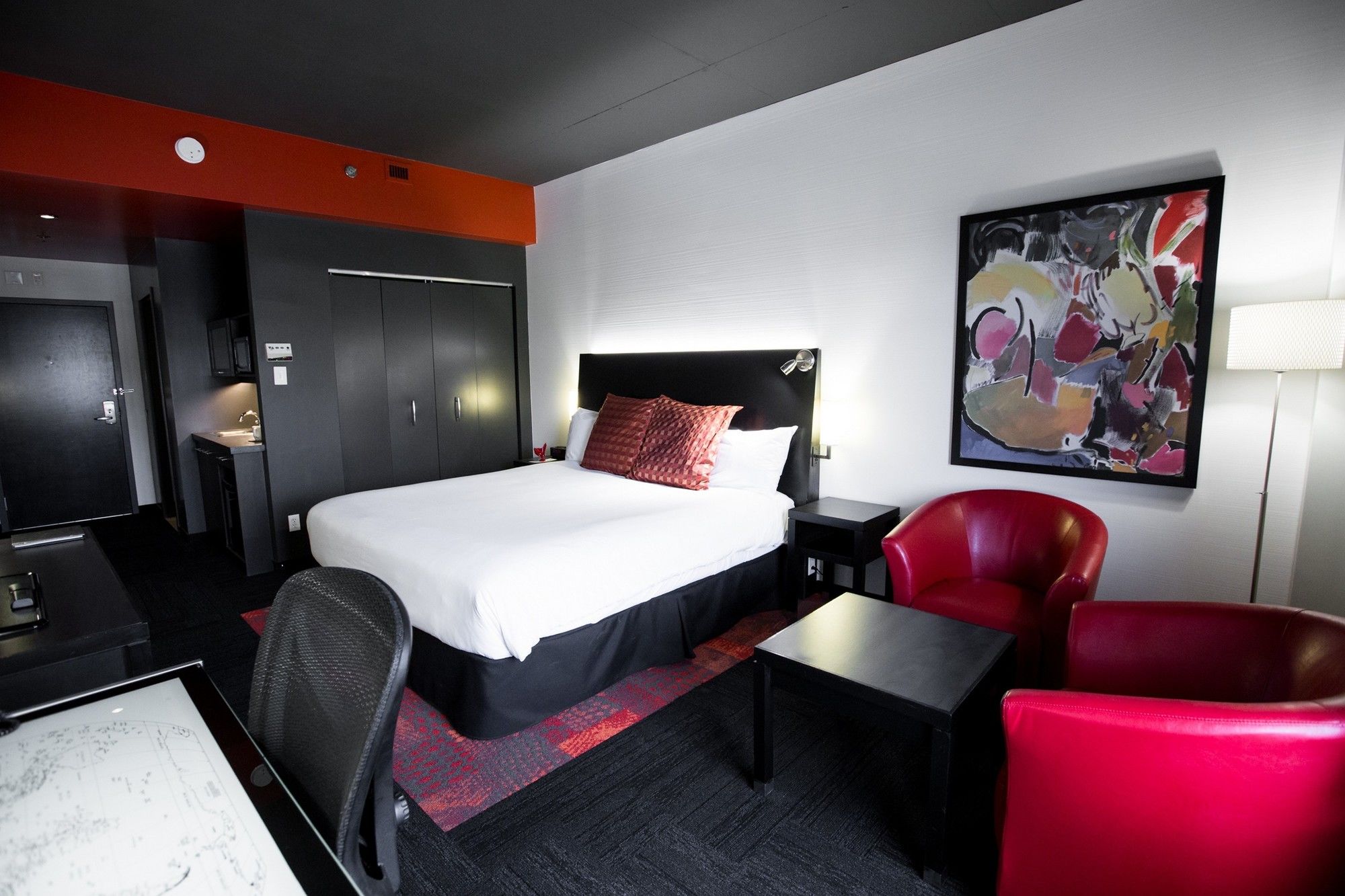 Grand Times Hotel Quebec City Airport
