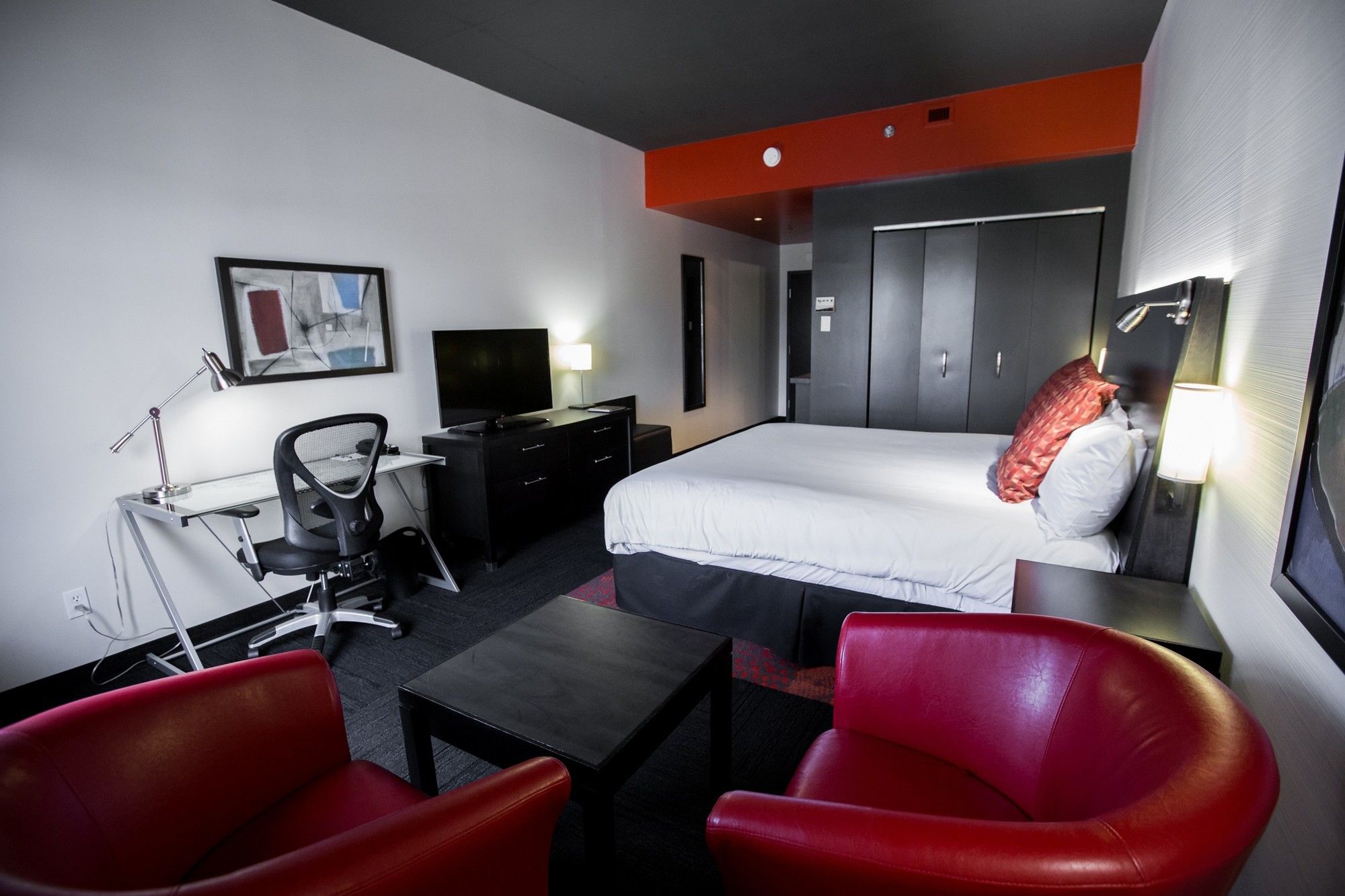 Grand Times Hotel Quebec City Airport