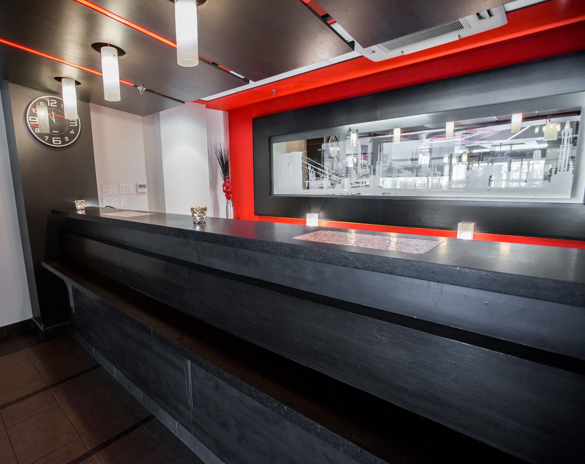 Grand Times Hotel Quebec City Airport