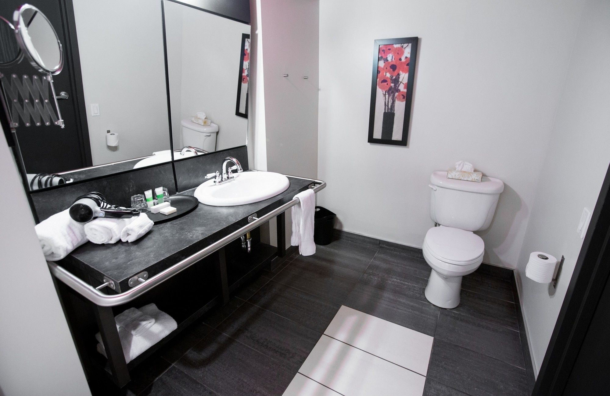 Grand Times Hotel Quebec City Airport