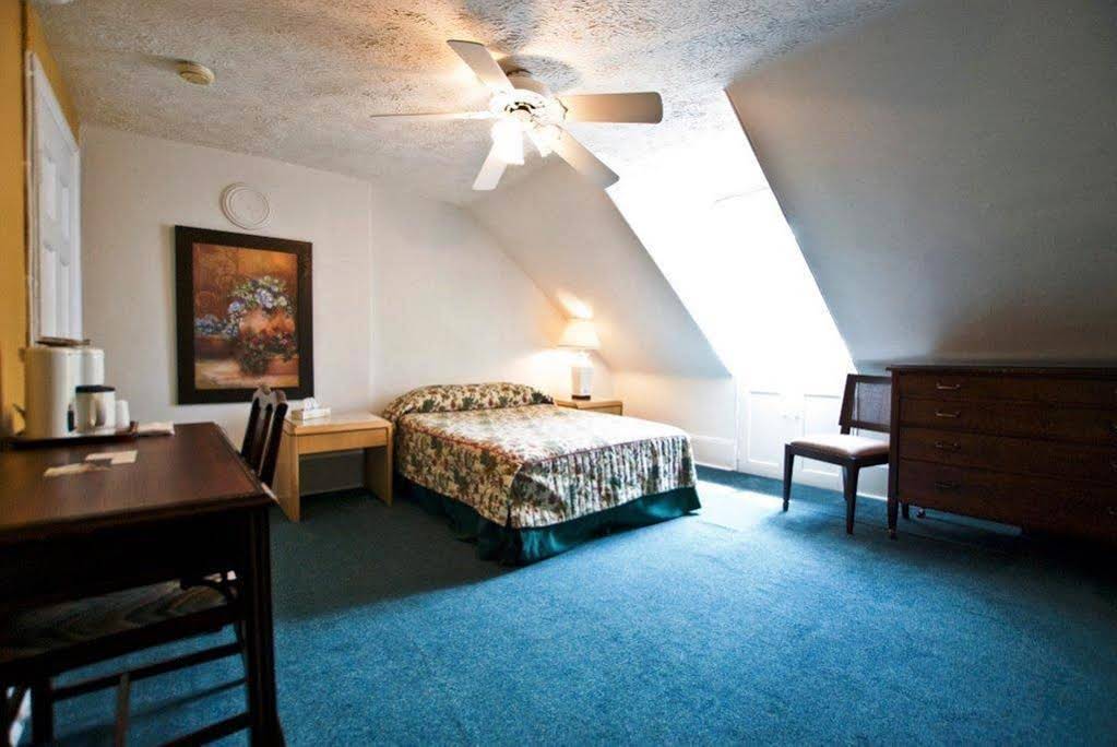Hotel Le Cavalier Du Moulin