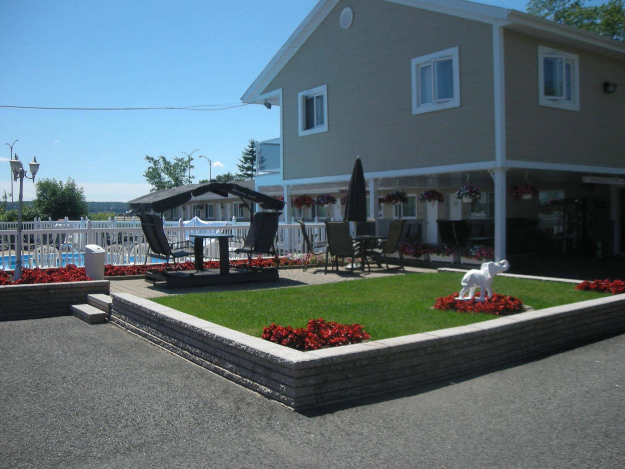 Motel Chevalier