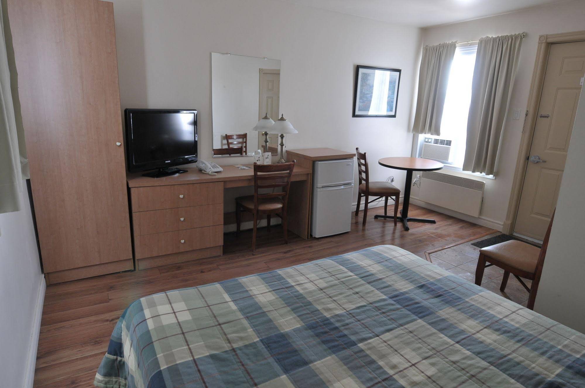 Motel Chevalier