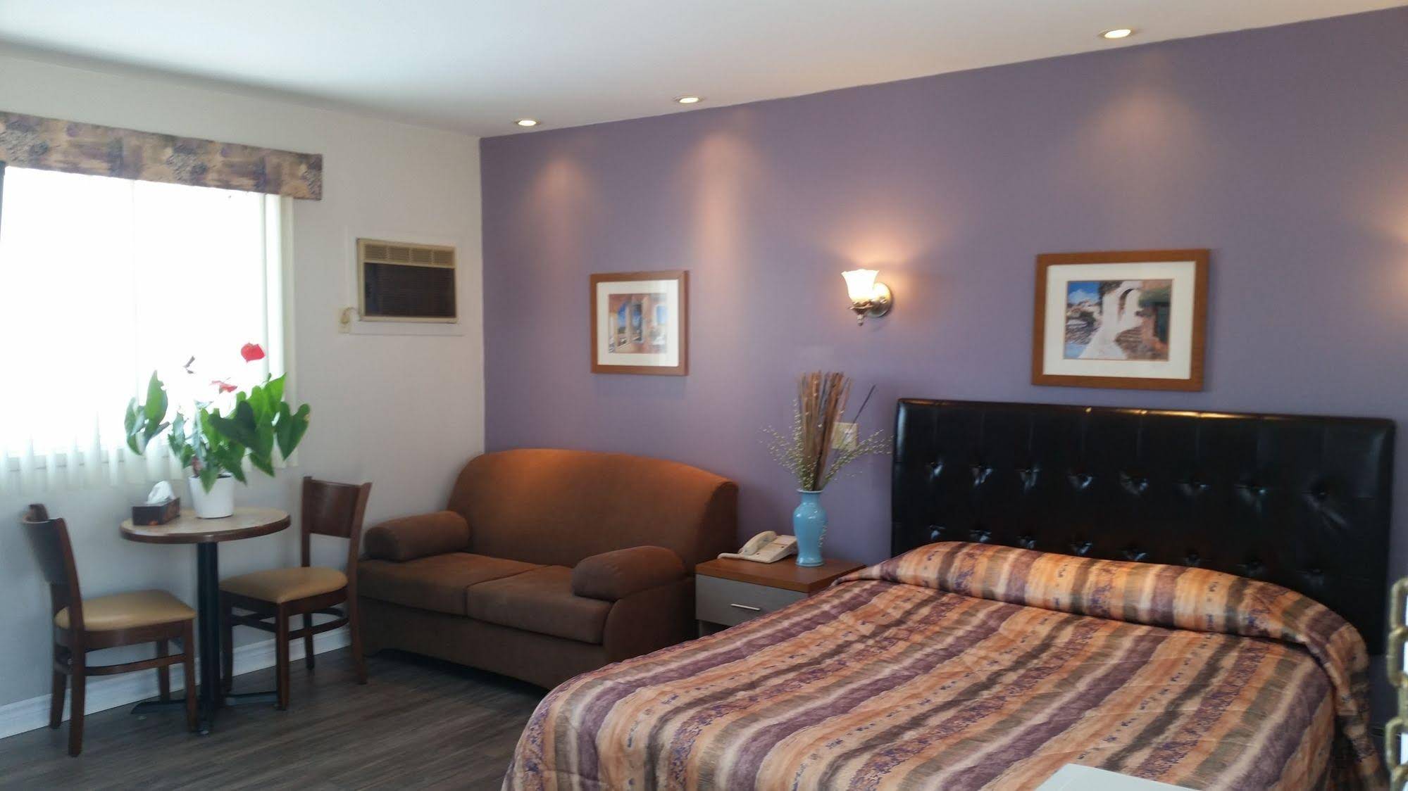 Au Doc Motel