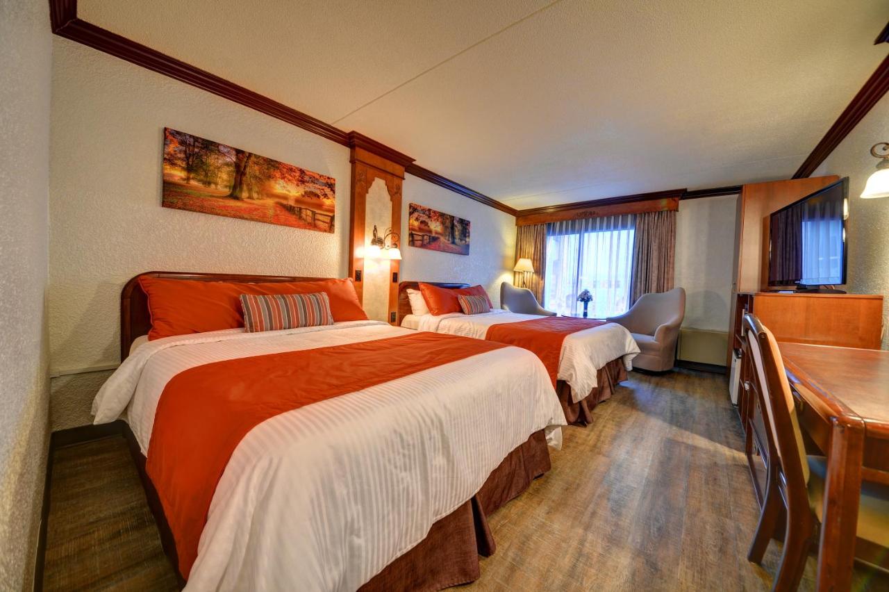 Hotel Universel