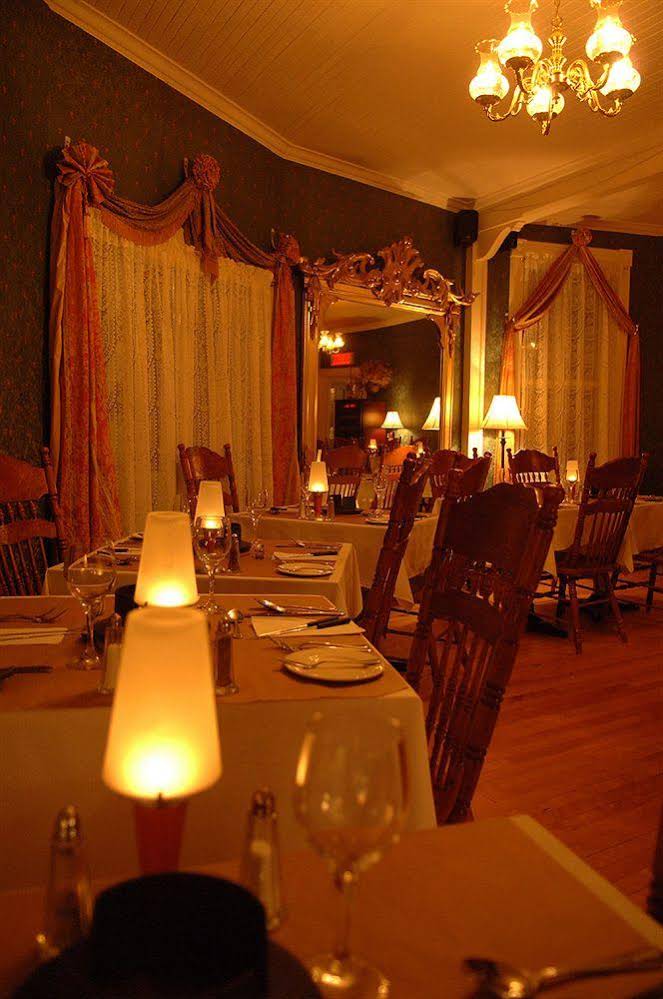 Auberge De La Tour Du Lac