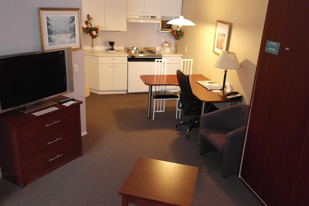 Quality Suites