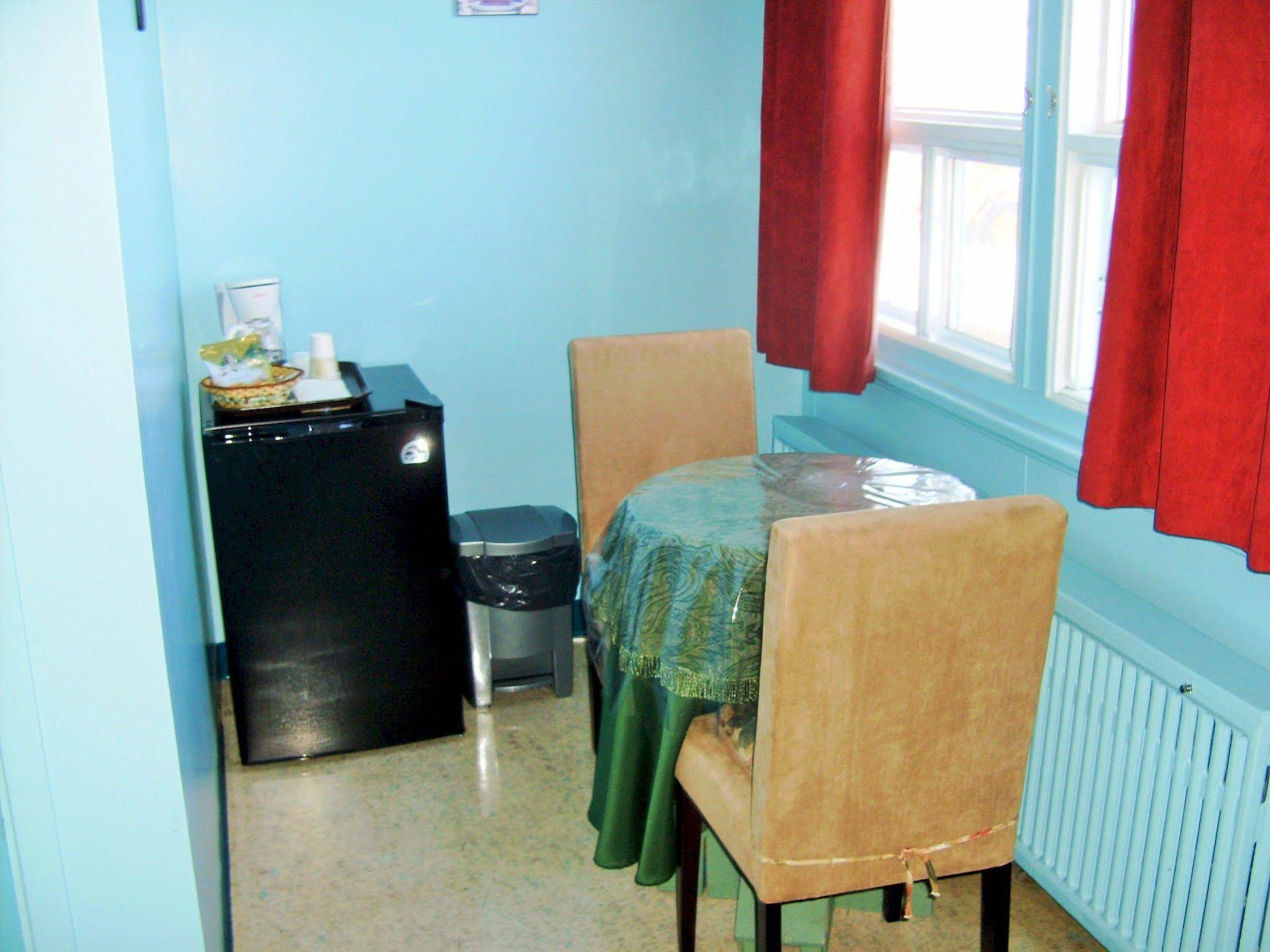 Auberge Internationale Ste-Anne-Des-Monts