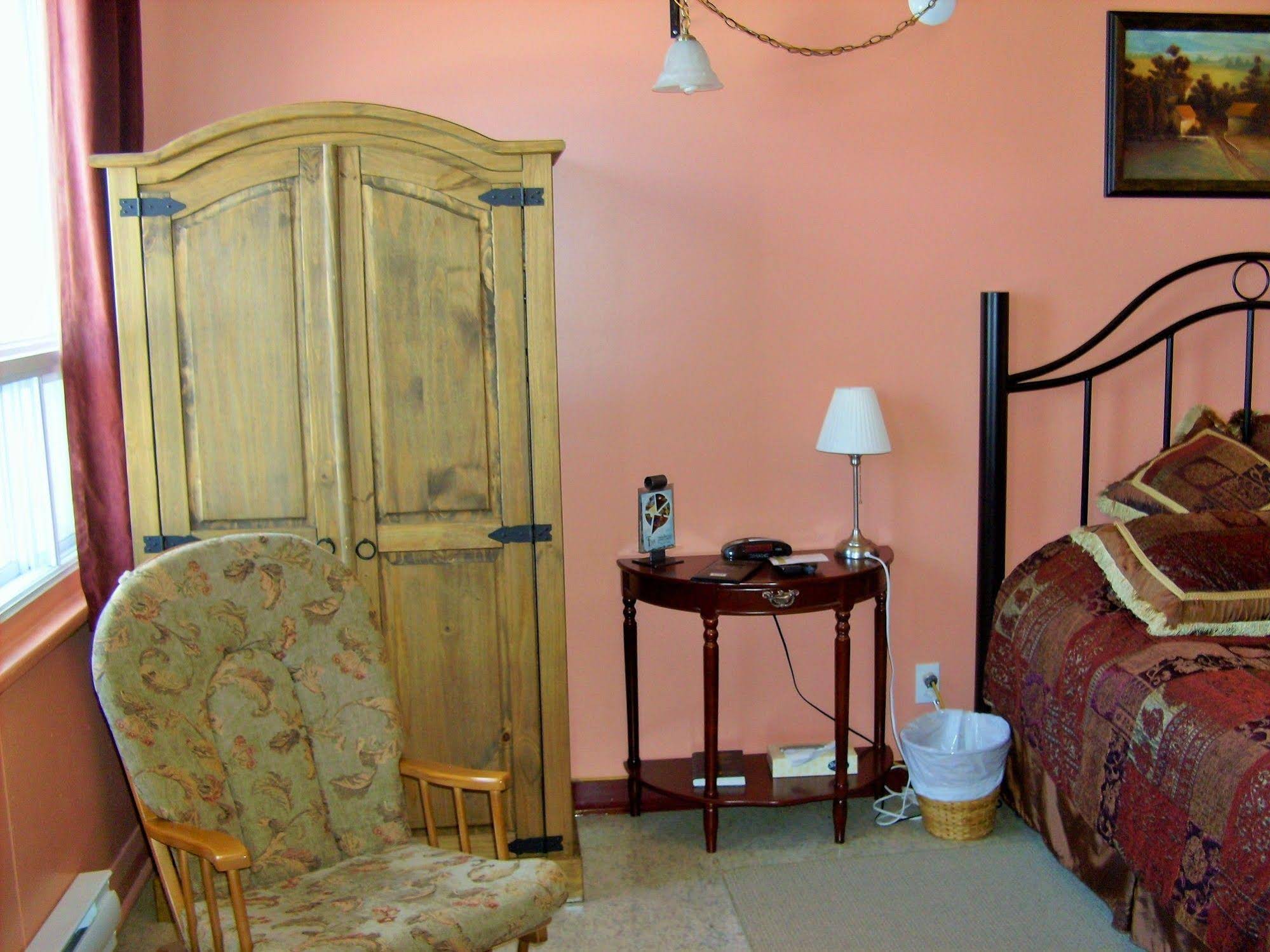 Auberge Internationale Ste-Anne-Des-Monts
