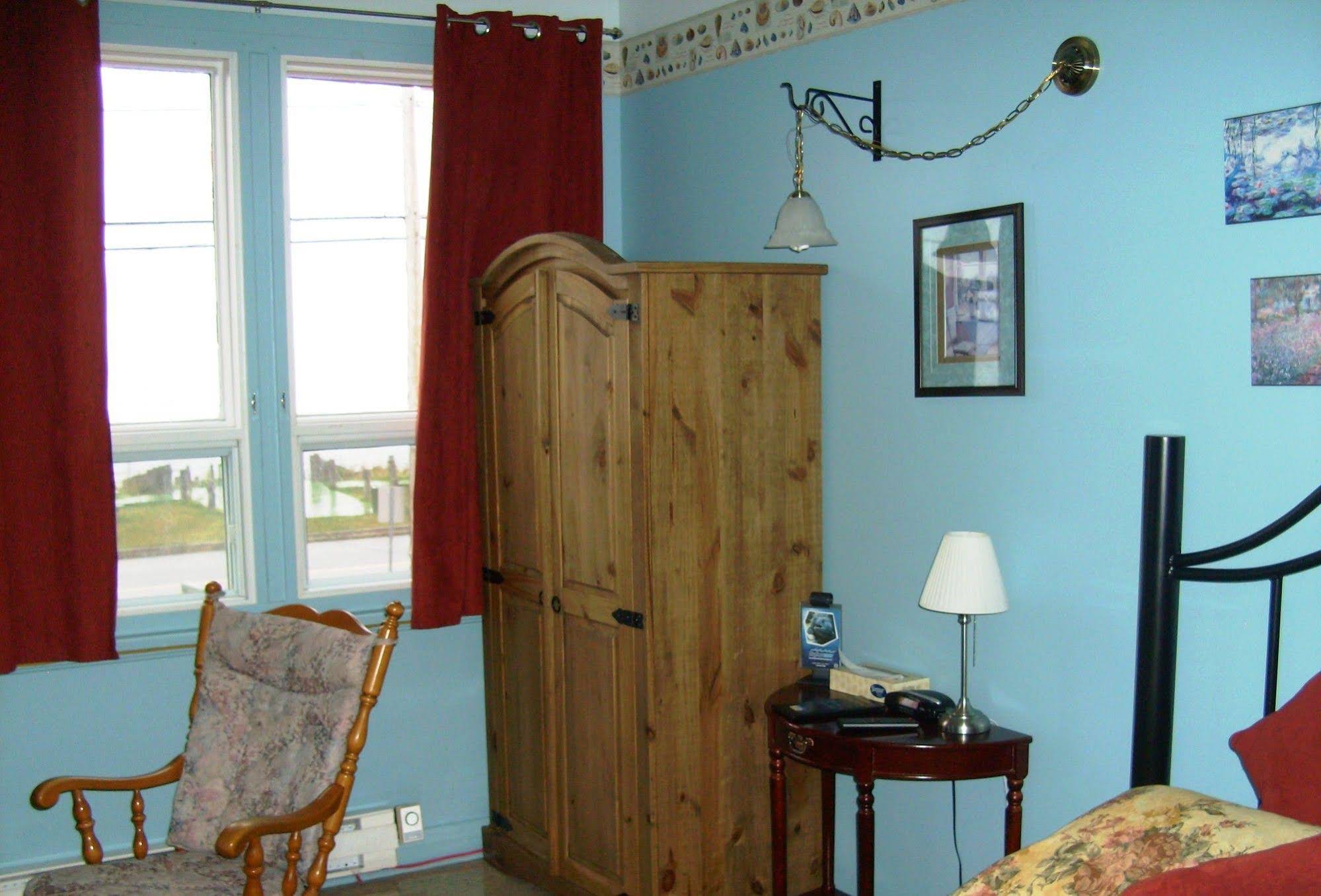 Auberge Internationale Ste-Anne-Des-Monts
