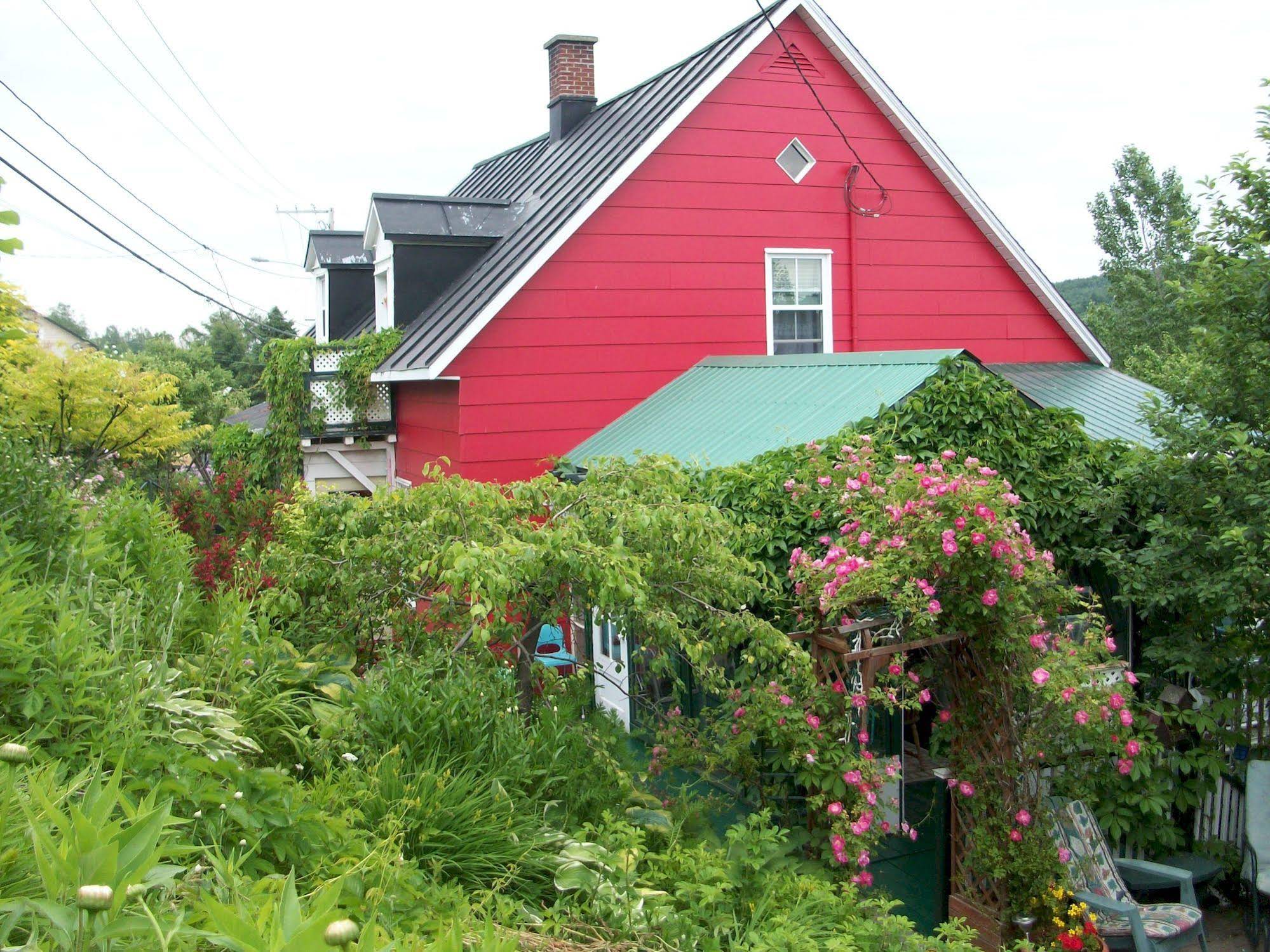 Gîte La Vallée En Fleur