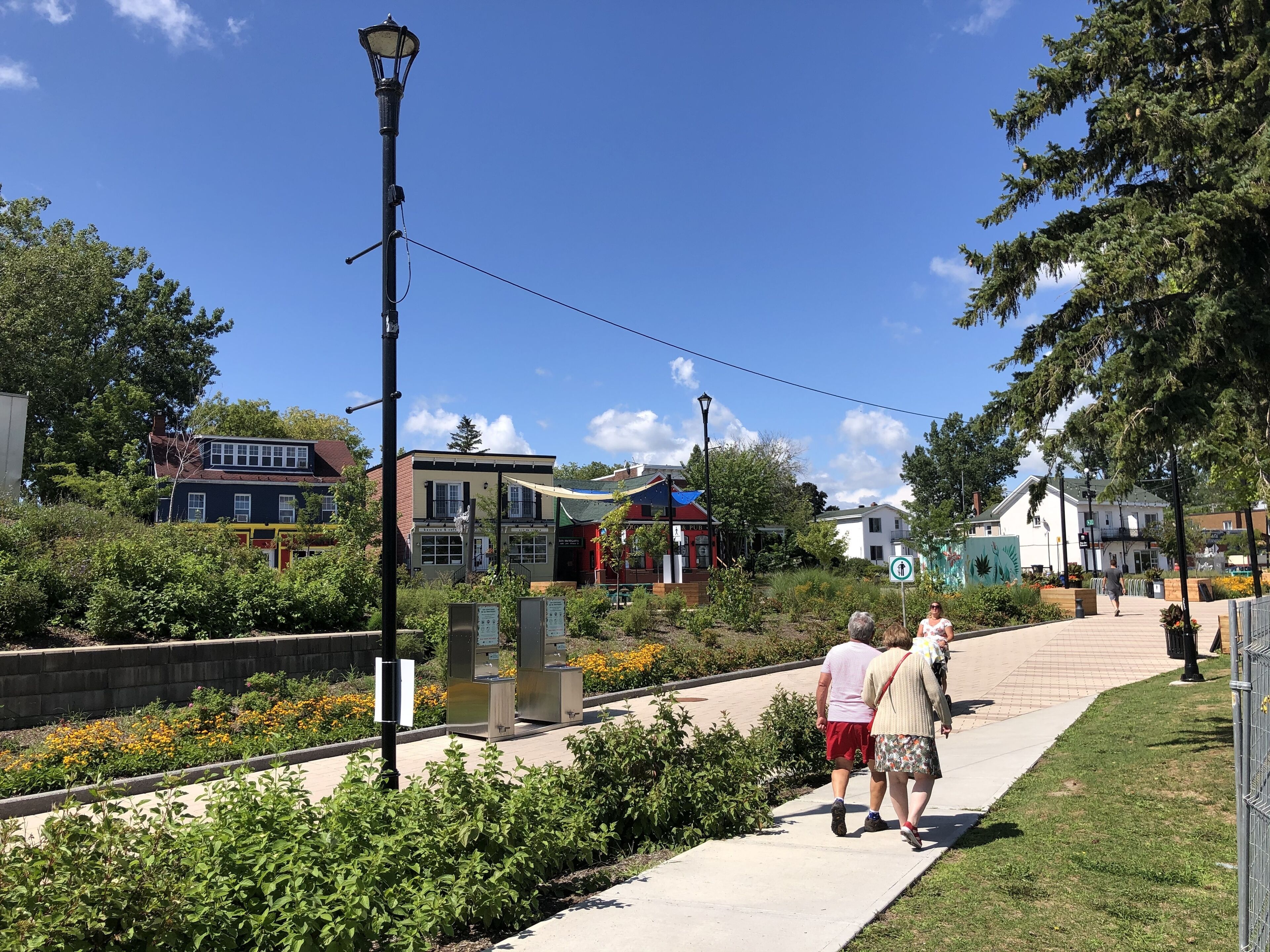 Flotel Saint-Jean-Sur-Richelieu