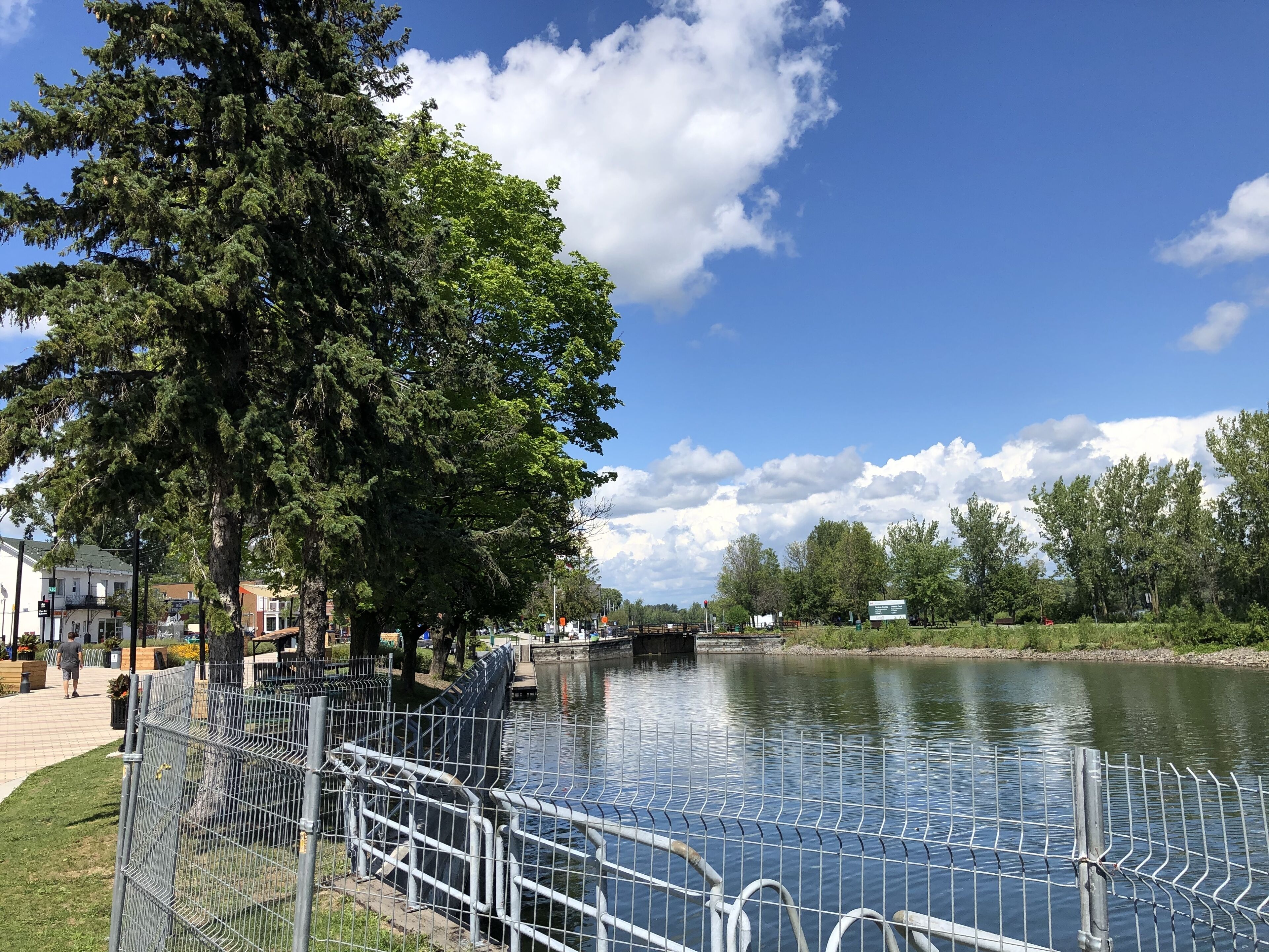 Flotel Saint-Jean-Sur-Richelieu