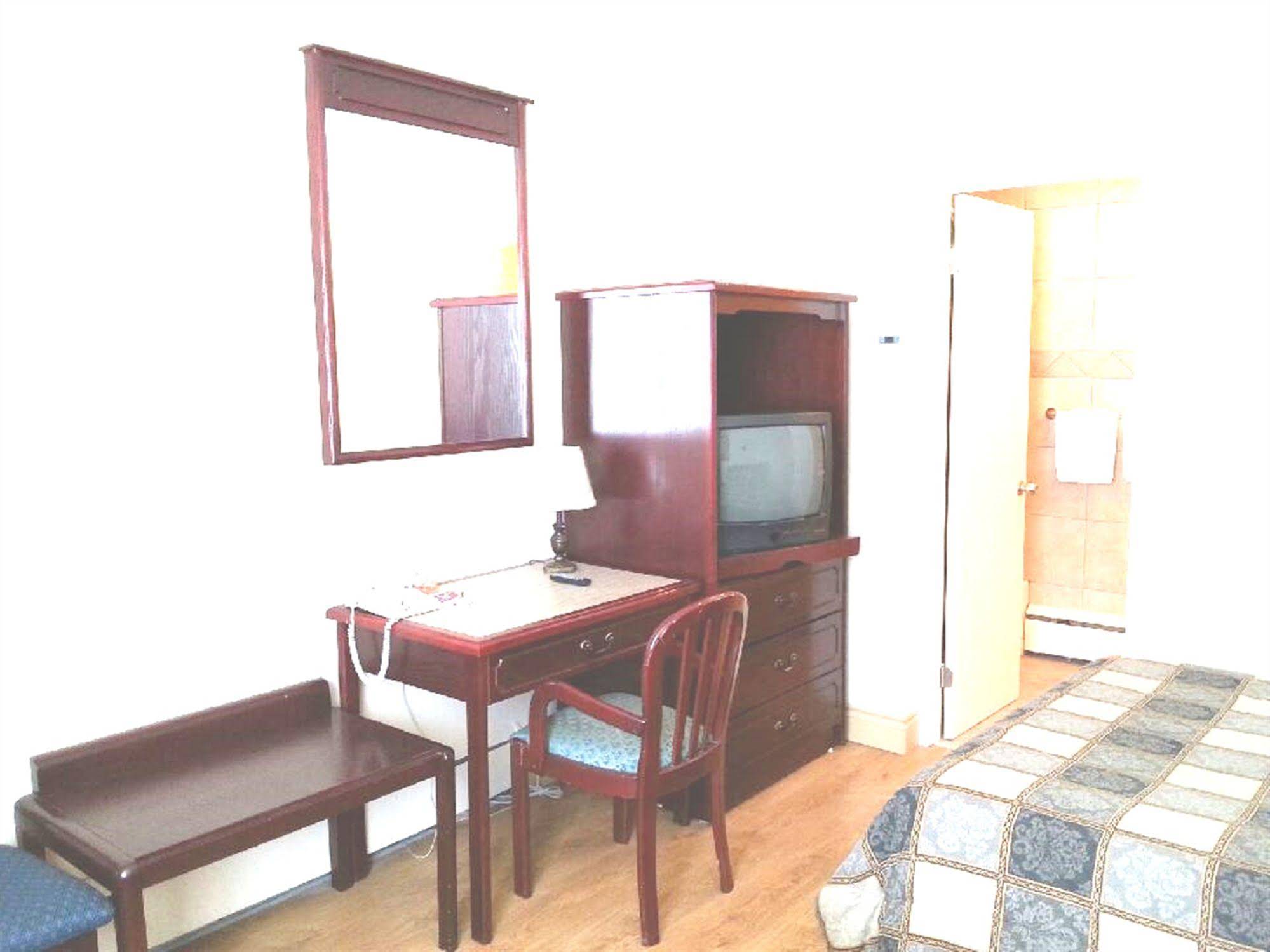 Hotel Motel La Marquise