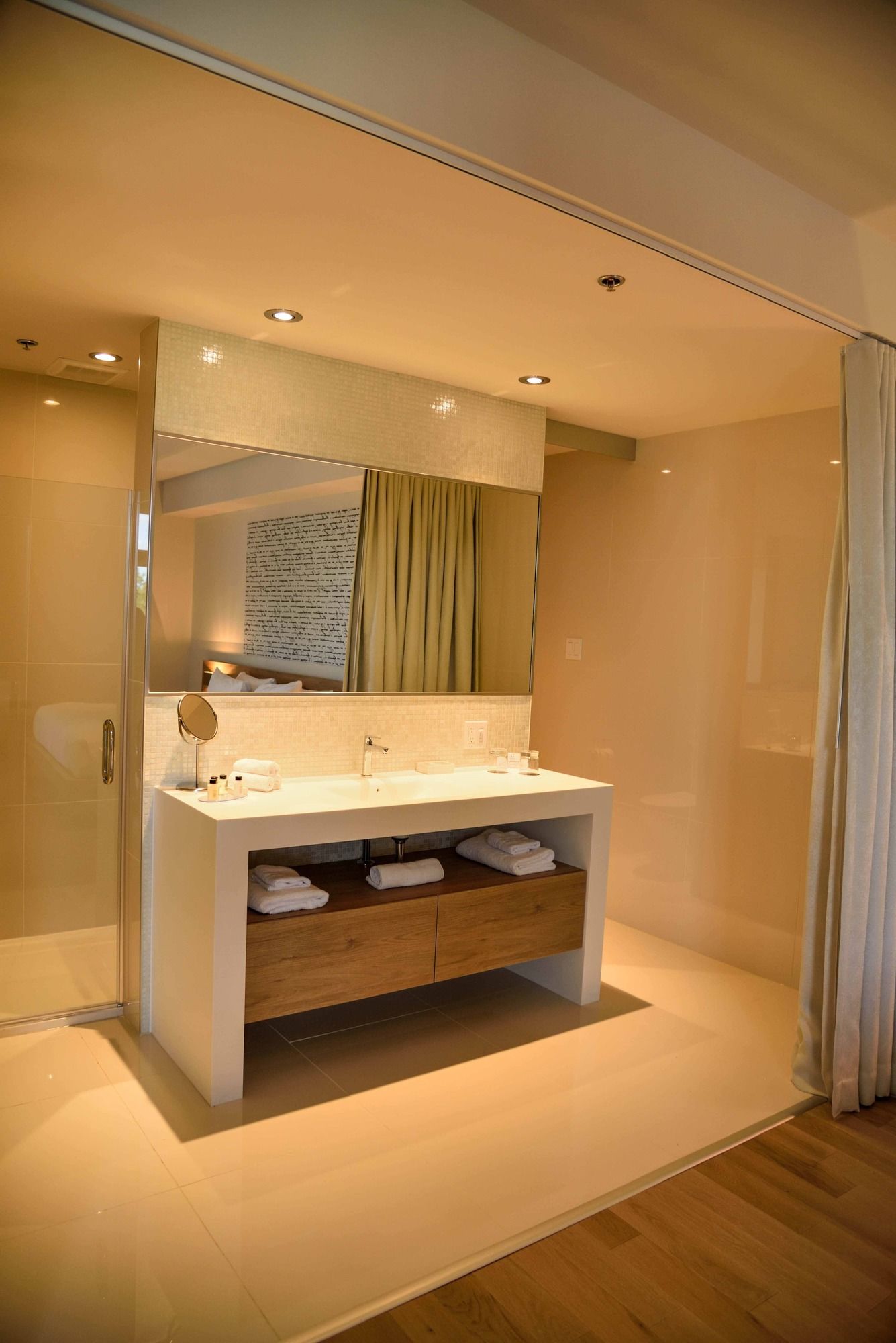 Hotel Du Domaine Resort & Convention Center