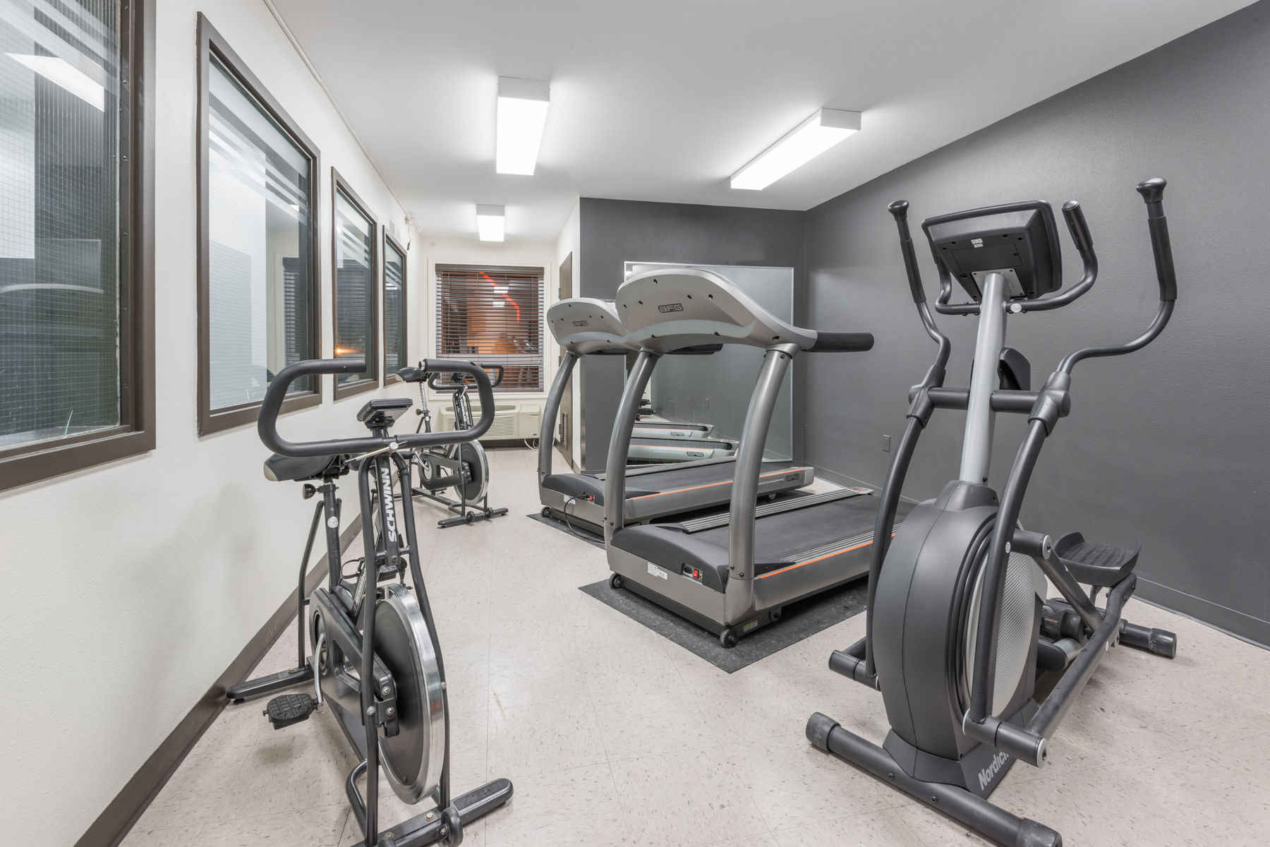 Super 8 by Wyndham Trois-Rivieres