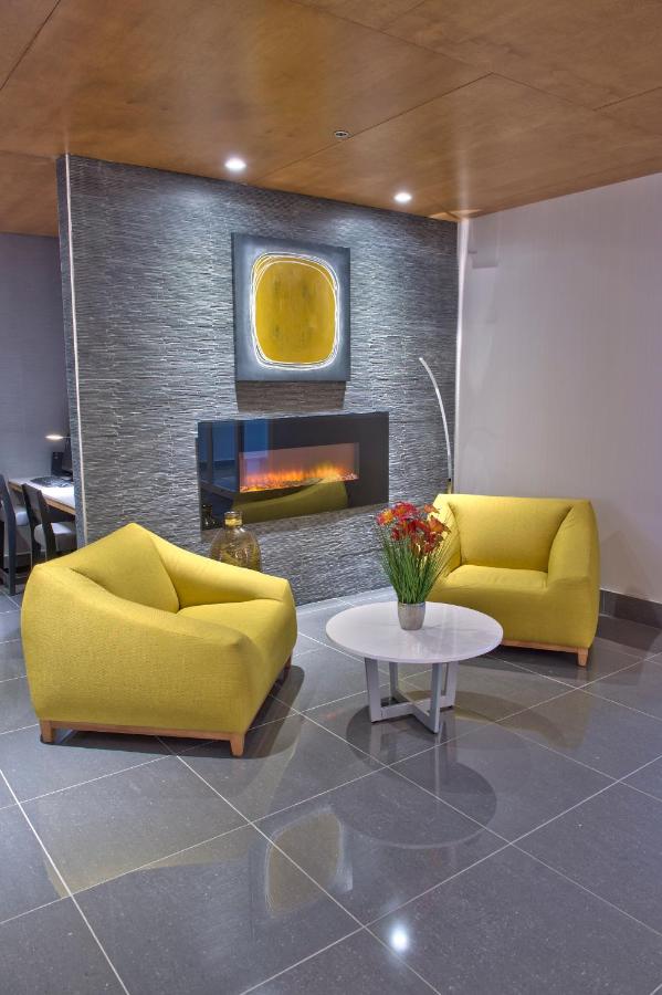 Holiday Inn Express And Suites Vaudreuil Dorion