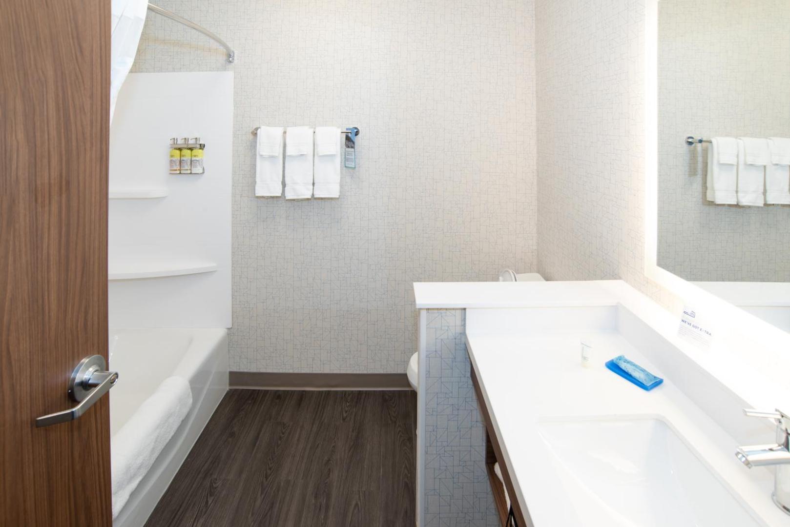 Holiday Inn Express & Suites North Battleford