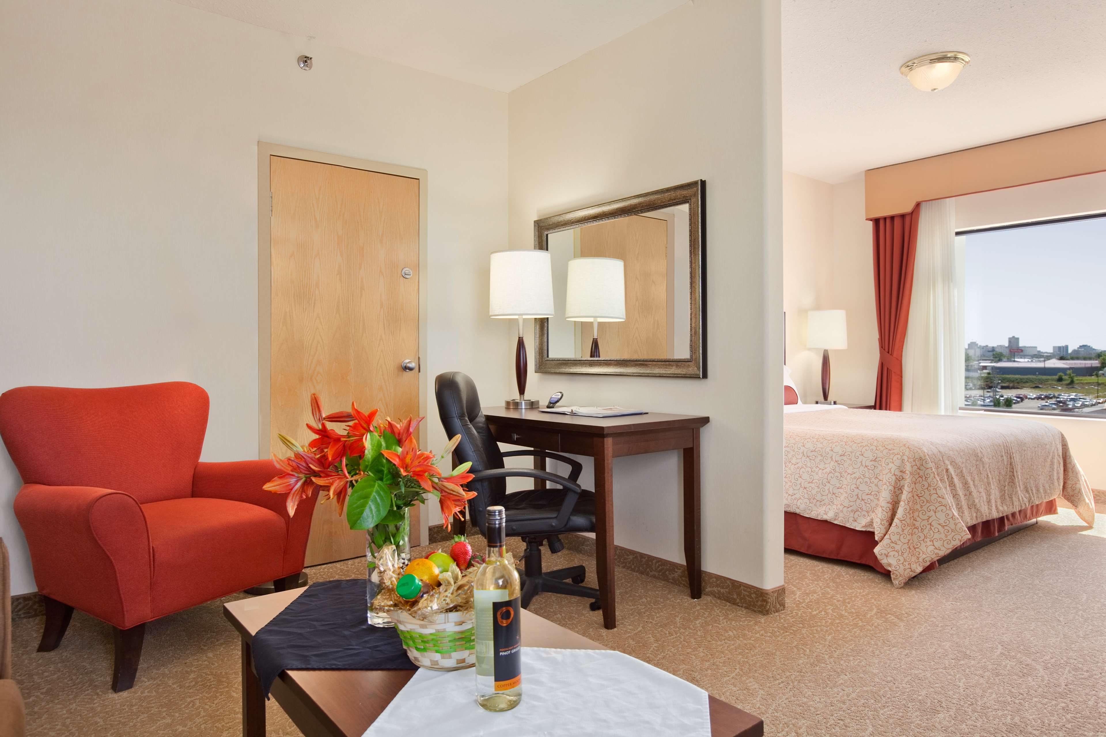 Travelodge Hotel by Wyndham Saskatoon