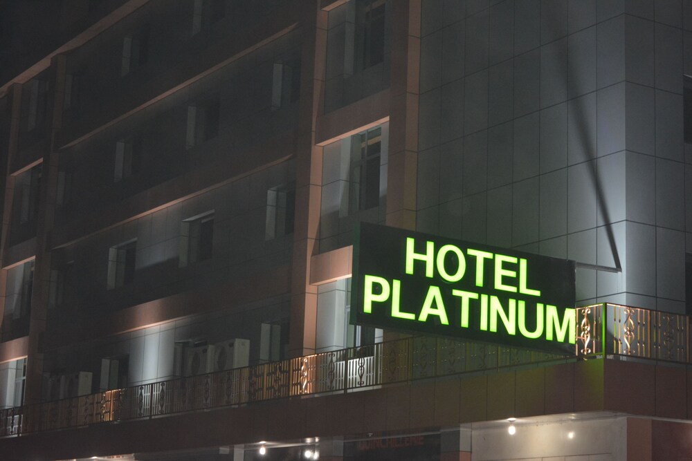 Hotel Platinum