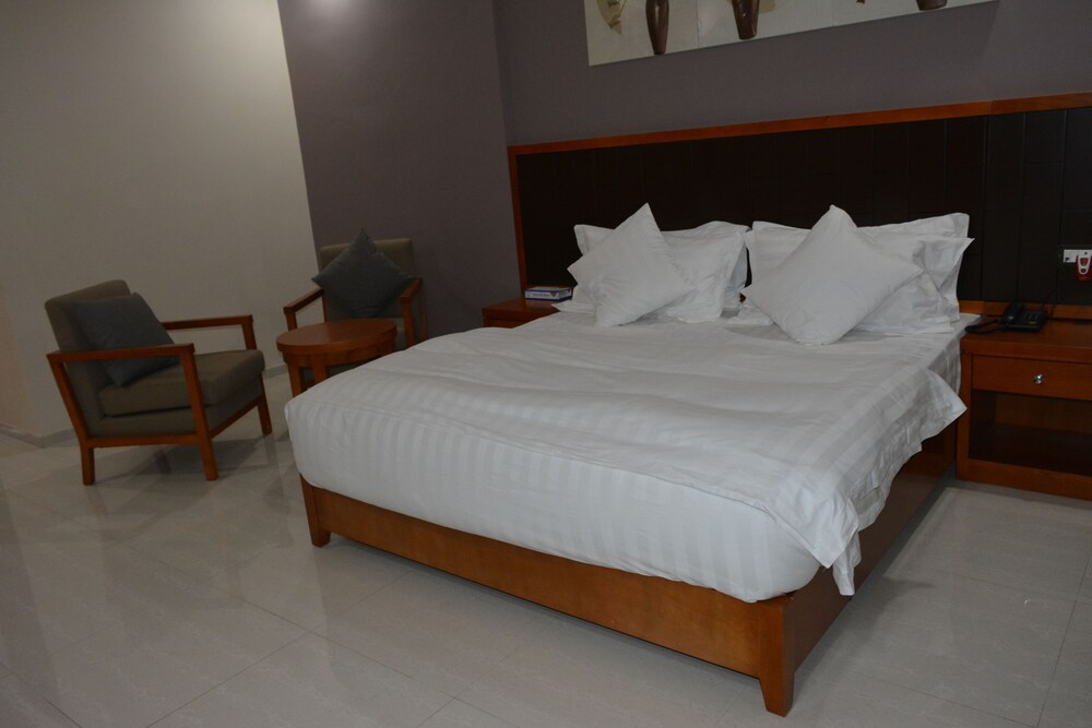 Hotel Platinum