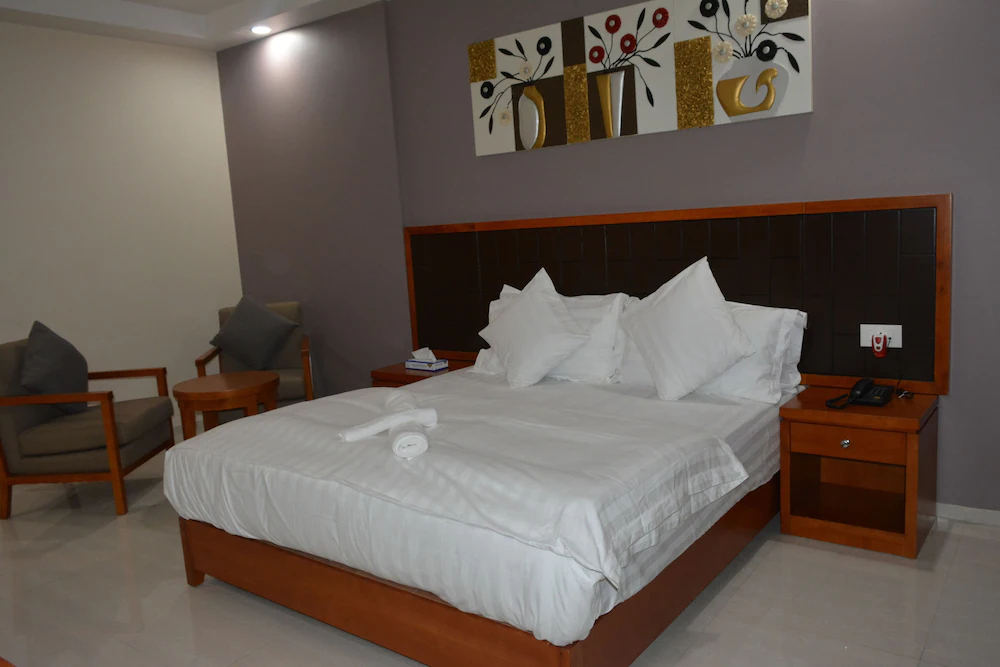 Hotel Platinum